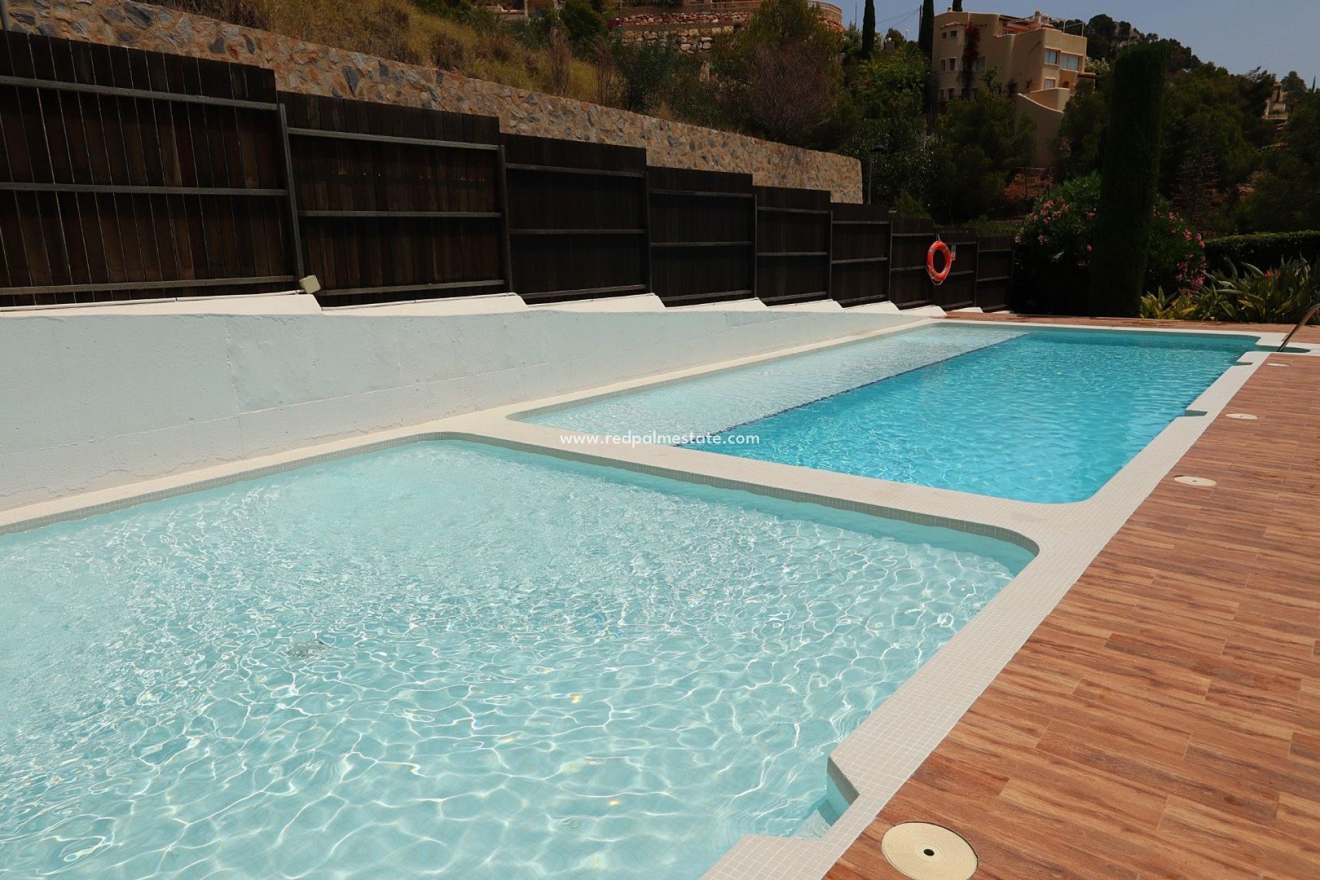 Resale - Apartments -
Altea