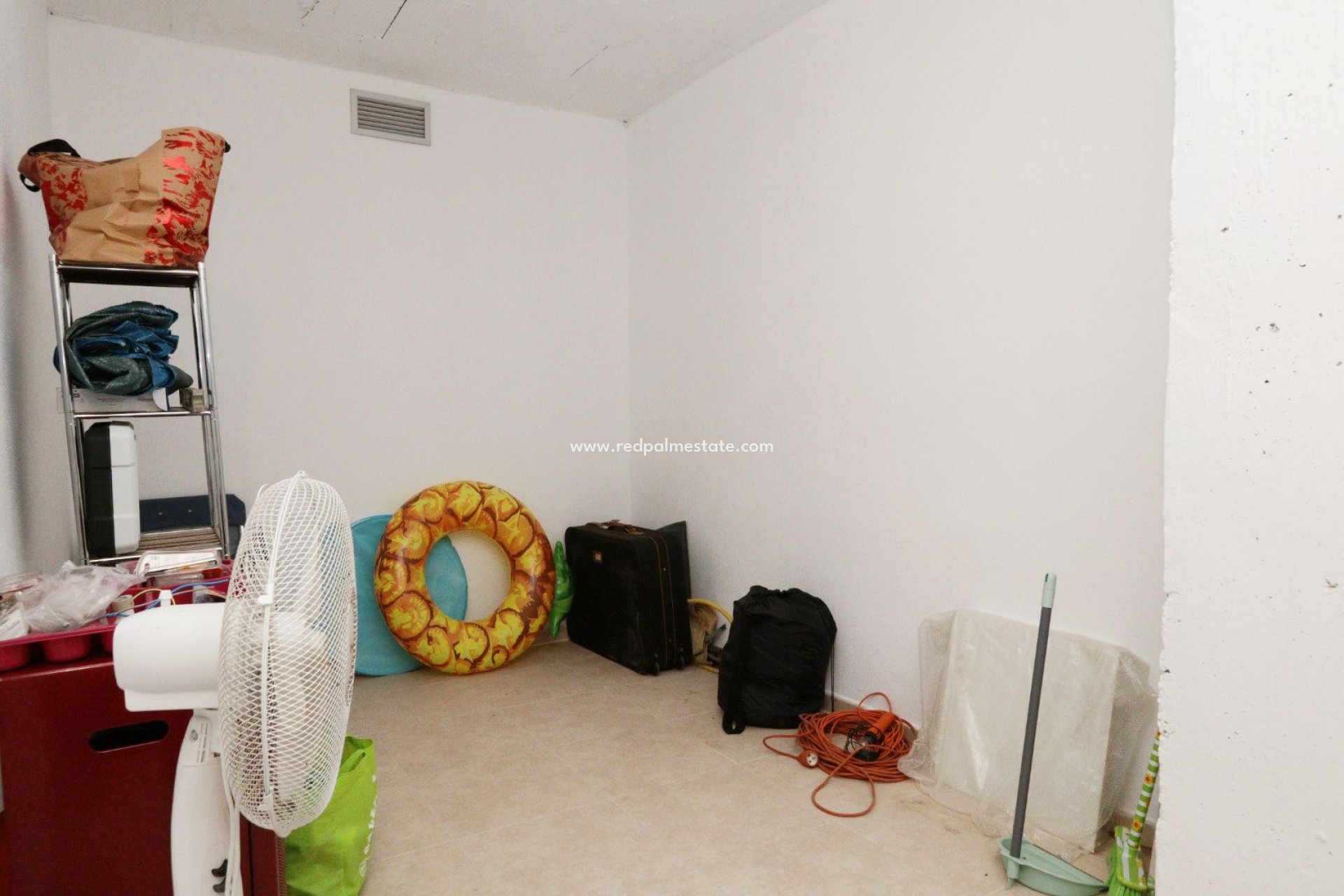 Resale - Apartments -
Altea