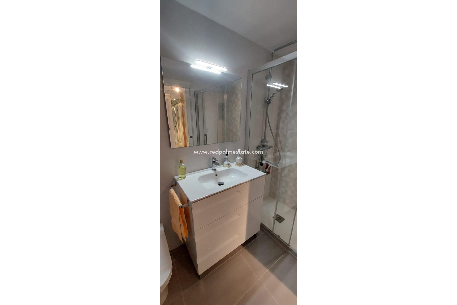 Resale - Apartments -
Benidorm - Levante