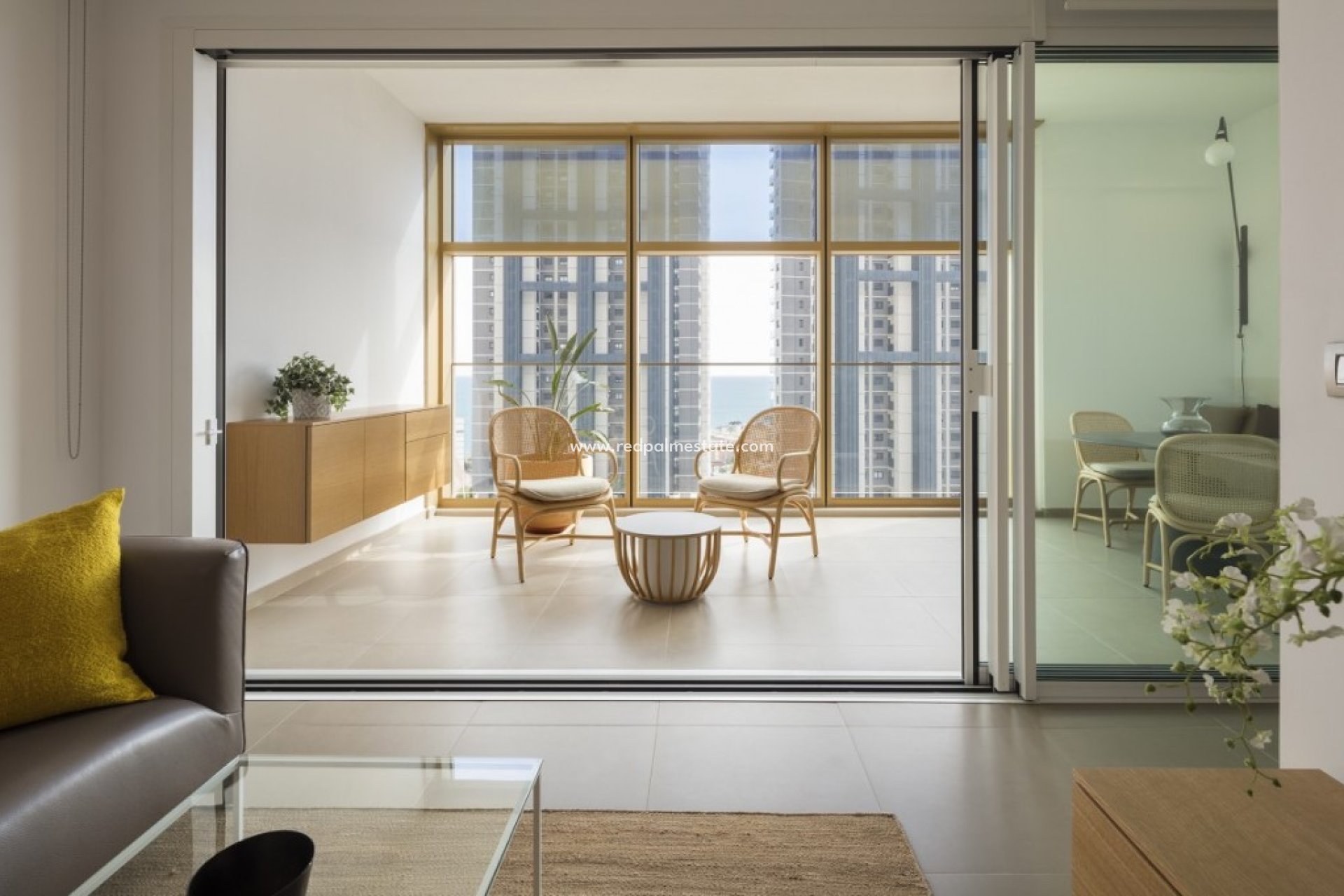 Resale - Apartments -
Benidorm