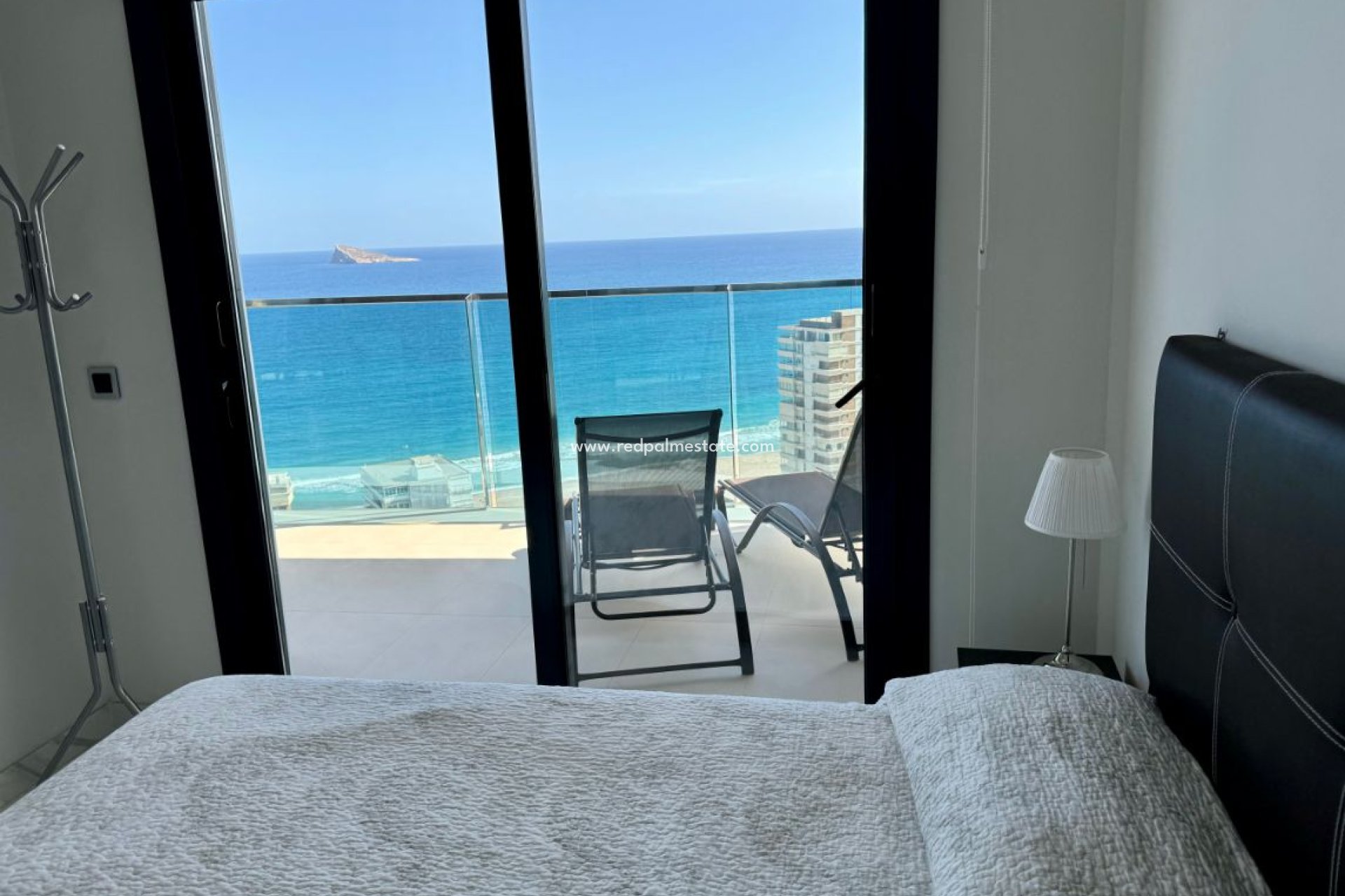 Resale - Apartments -
Benidorm