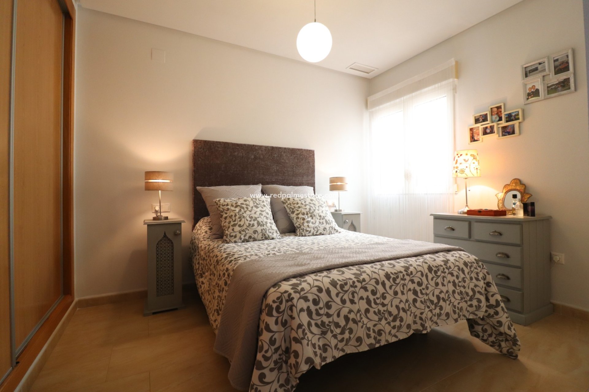 Resale - Apartments -
Benijofar