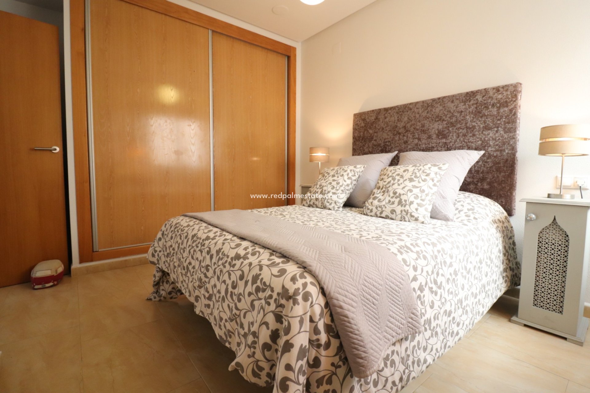 Resale - Apartments -
Benijofar