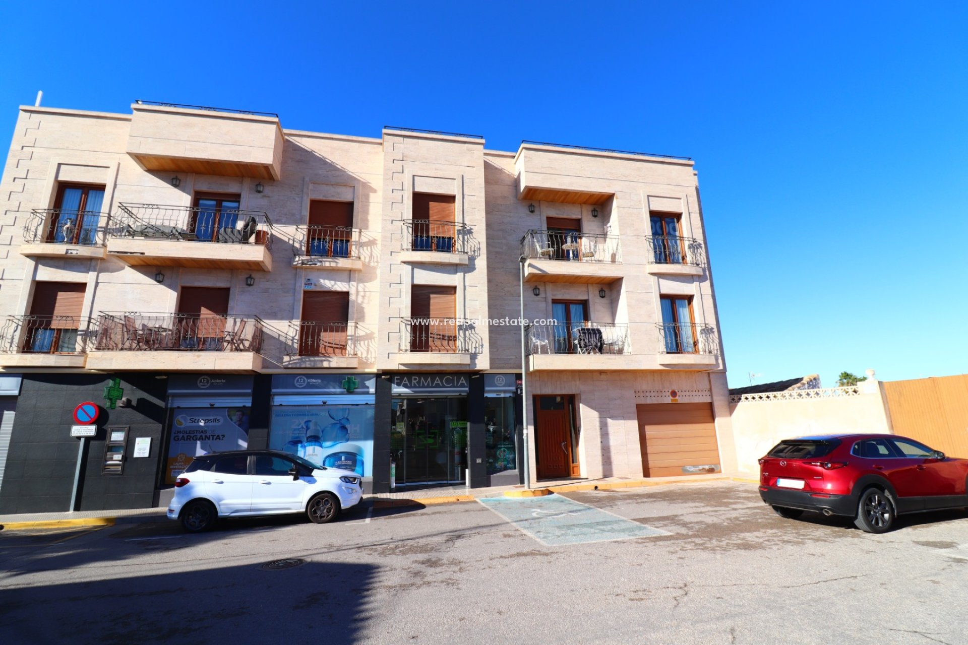 Resale - Apartments -
Benijofar