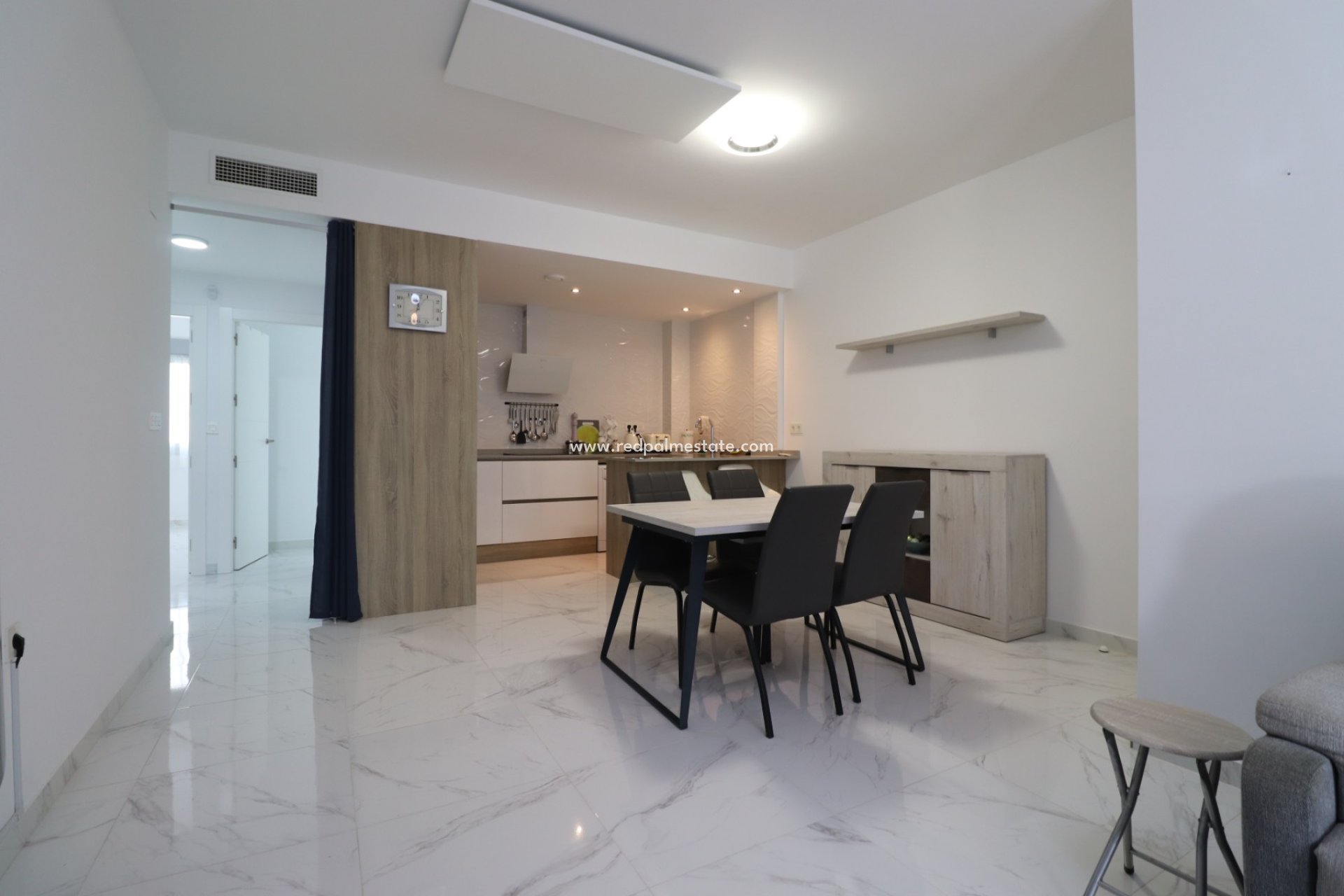 Resale - Apartments -
Benijofar