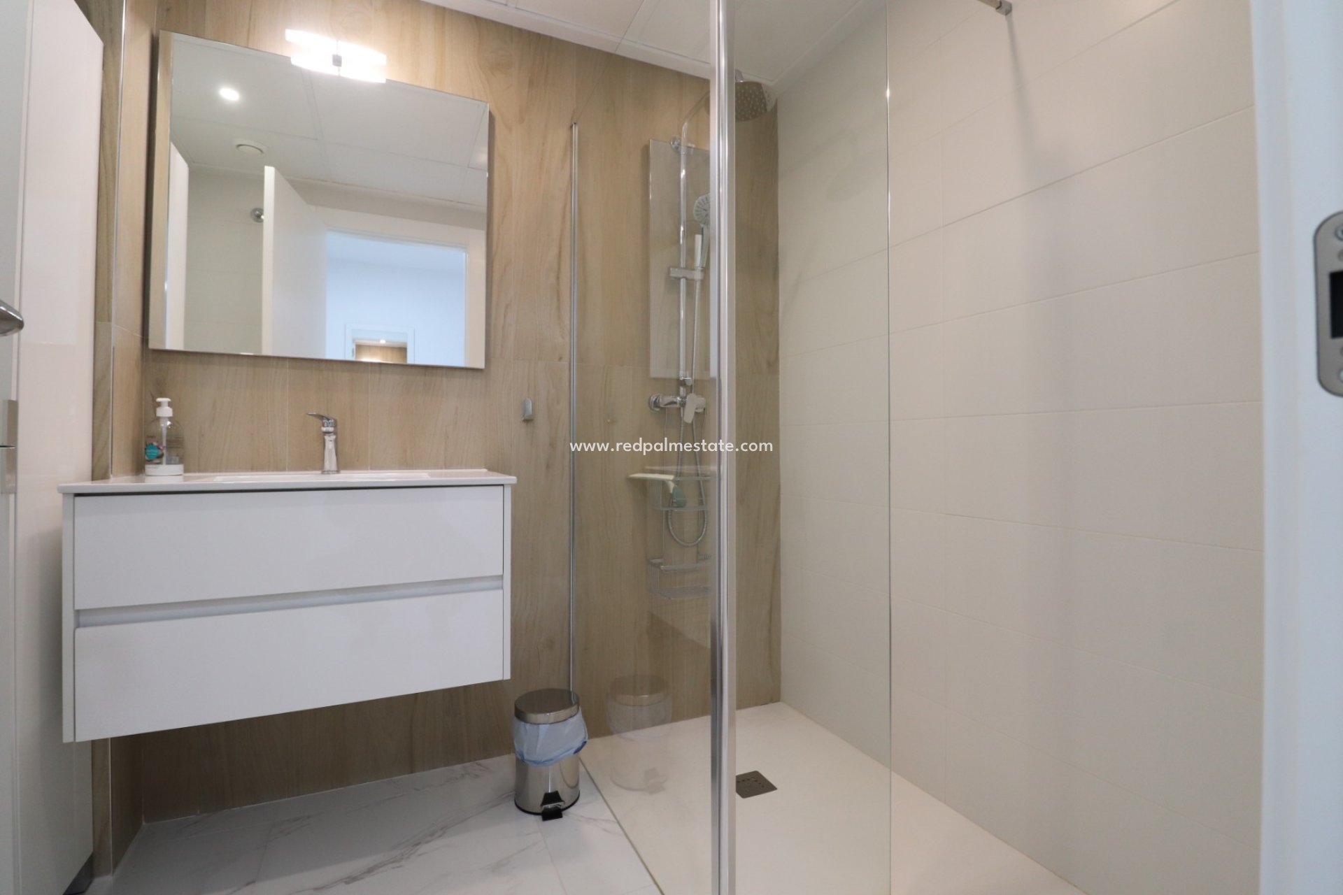 Resale - Apartments -
Benijofar