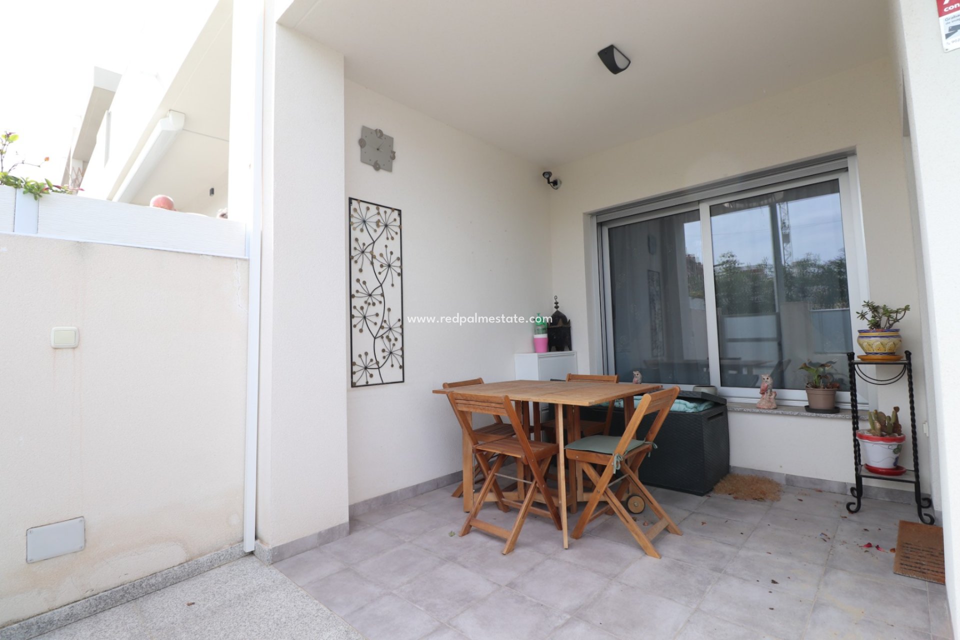 Resale - Apartments -
Benijofar