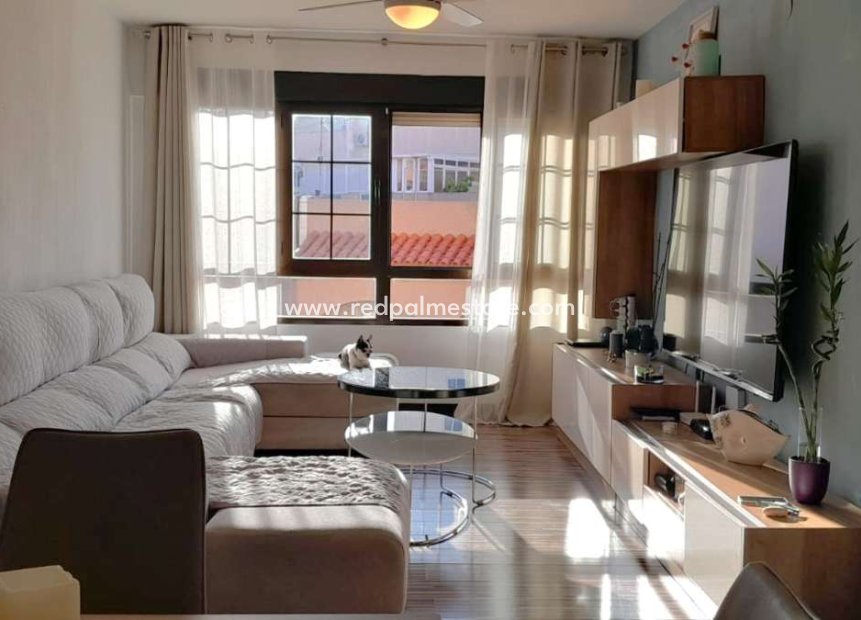 Resale - Apartments -
Calpe