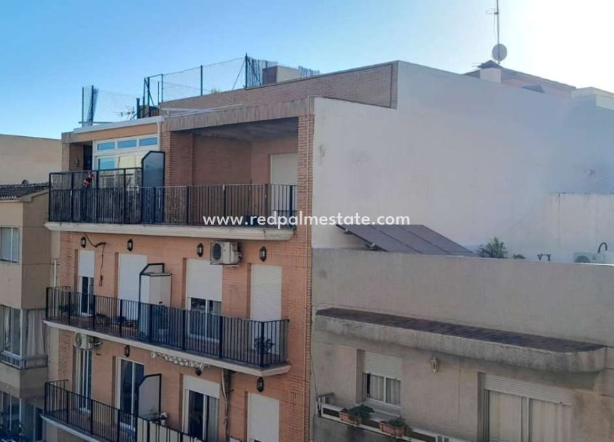 Resale - Apartments -
Calpe