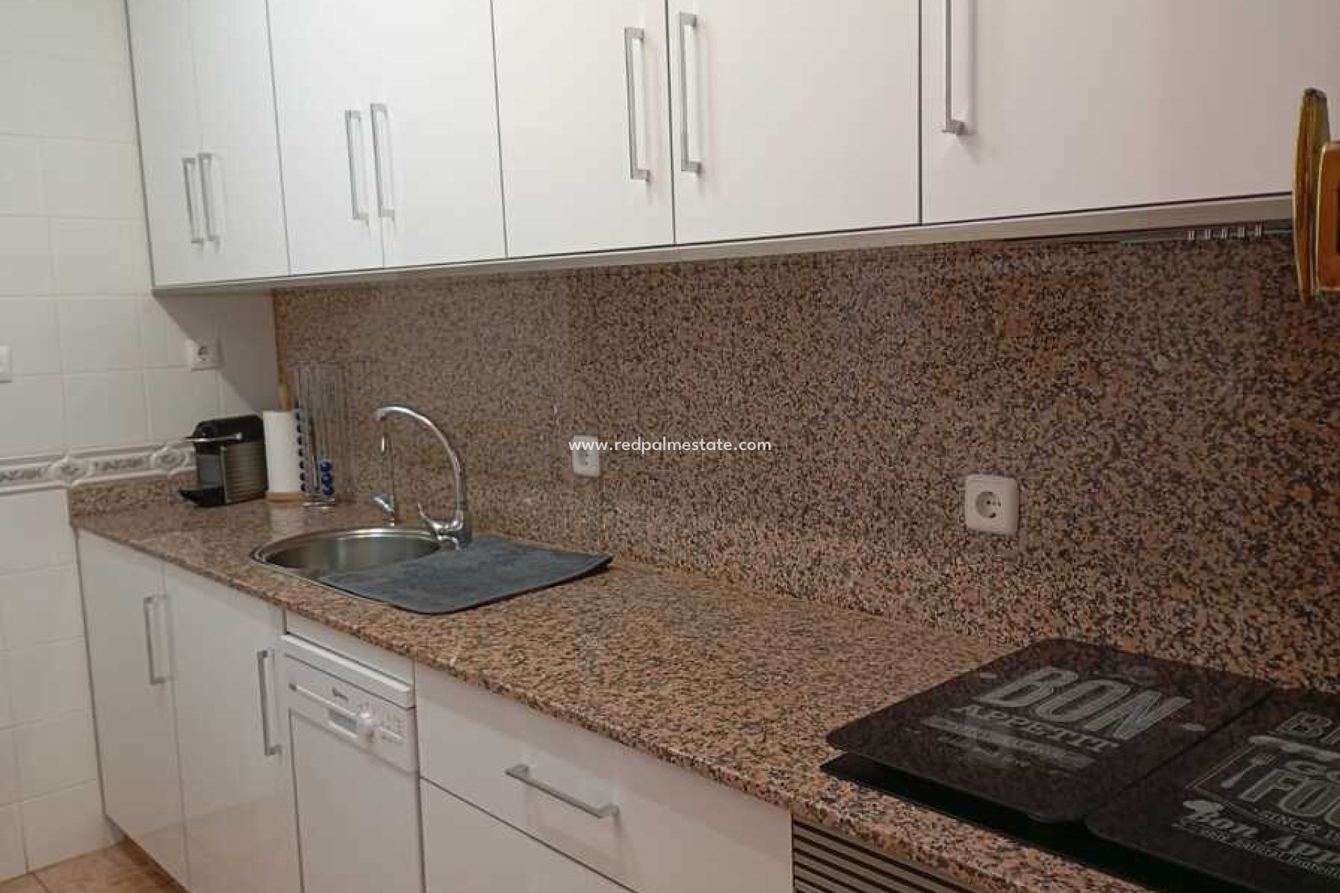 Resale - Apartments -
Cartagena