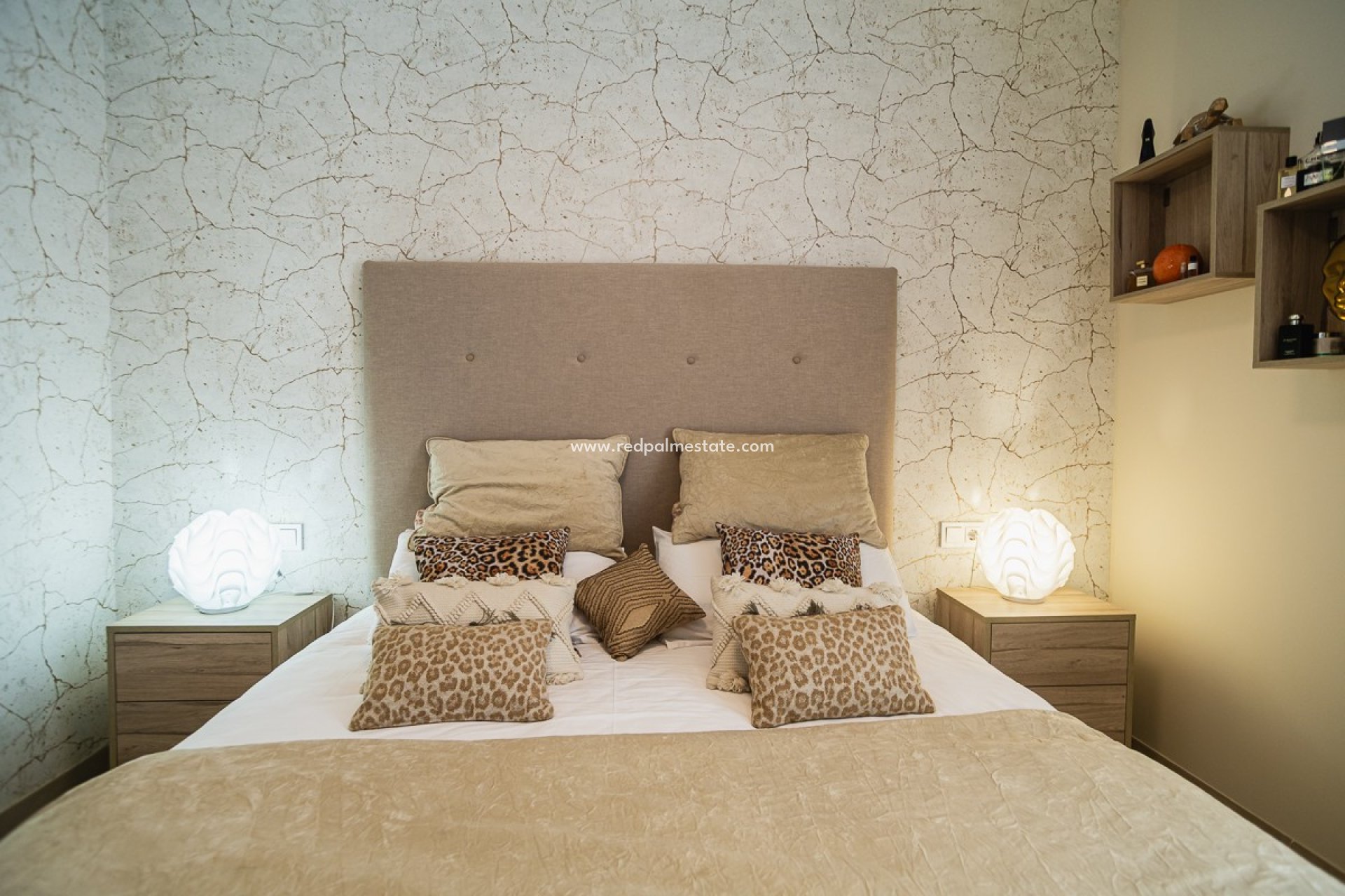 Resale - Apartments -
Cartagena