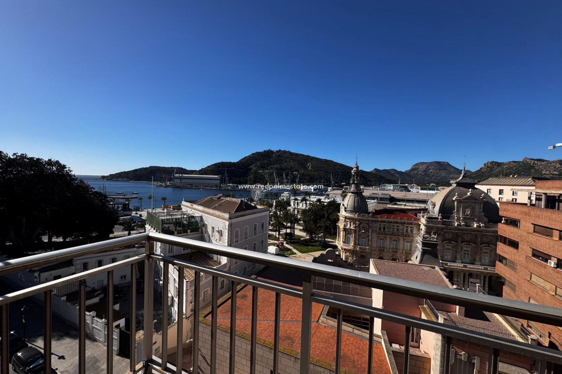 Resale - Apartments -
Cartagena