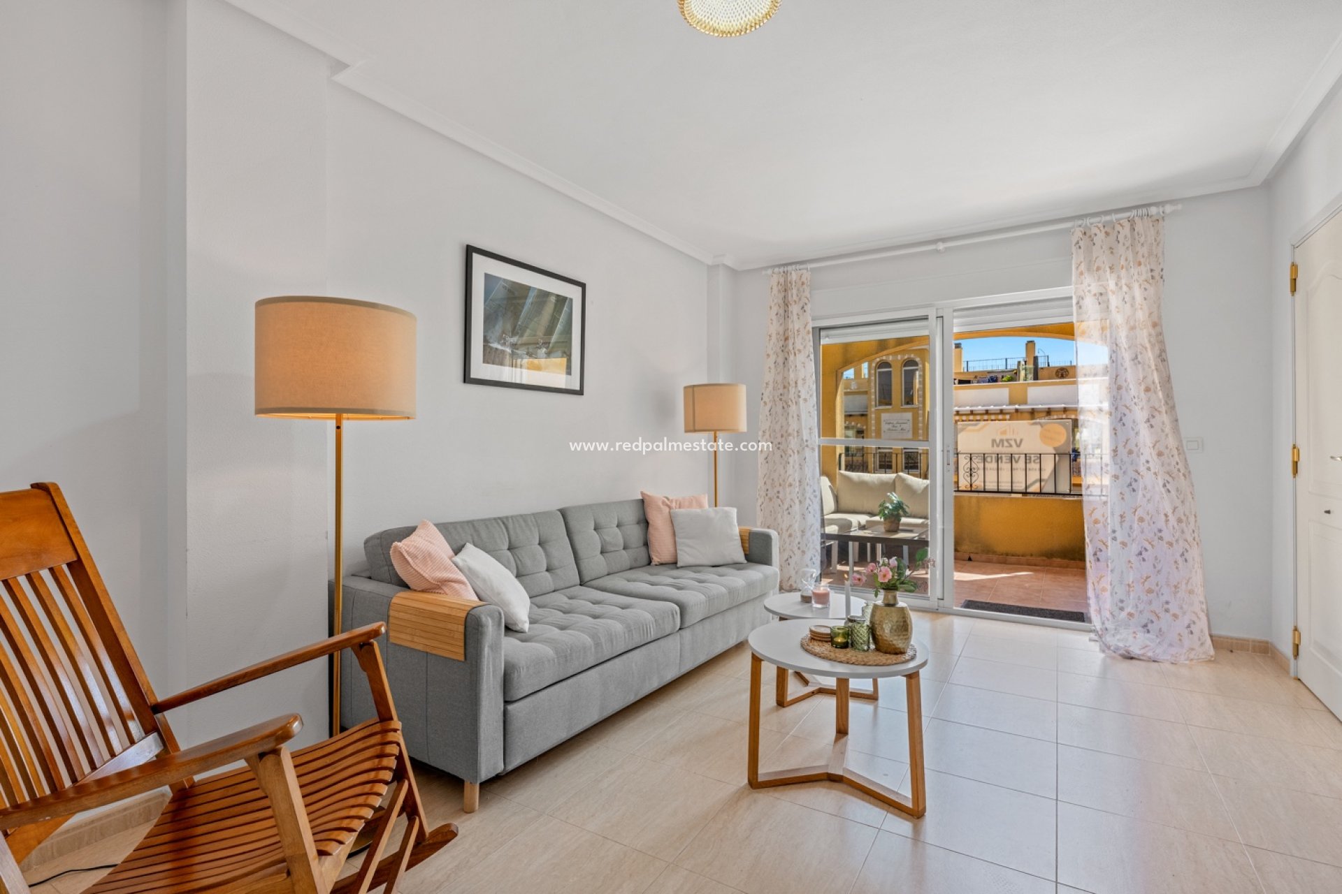 Resale - Apartments -
Daya Nueva - Costa Blanca