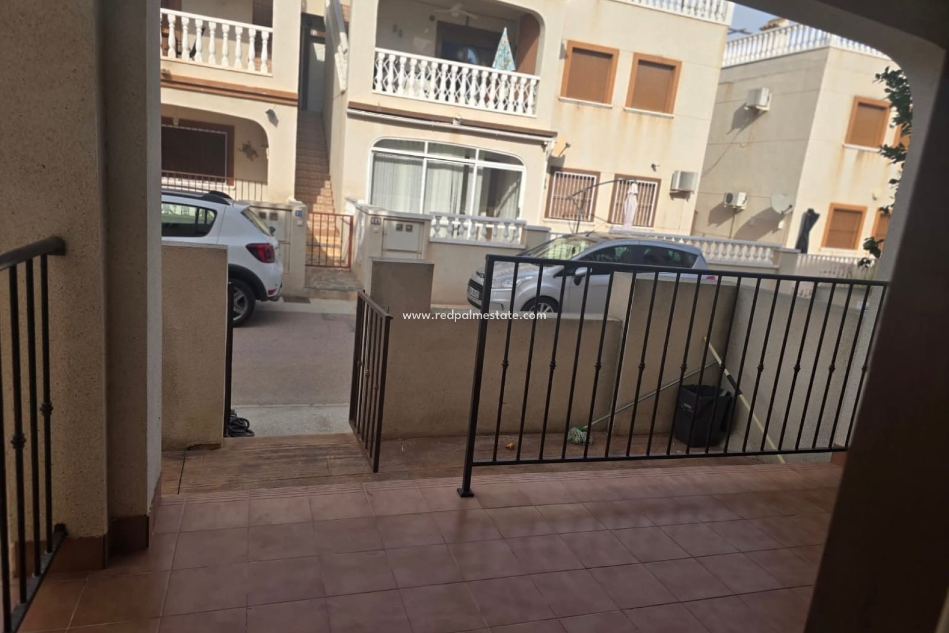 Resale - Apartments -
Daya Vieja - Costa Blanca