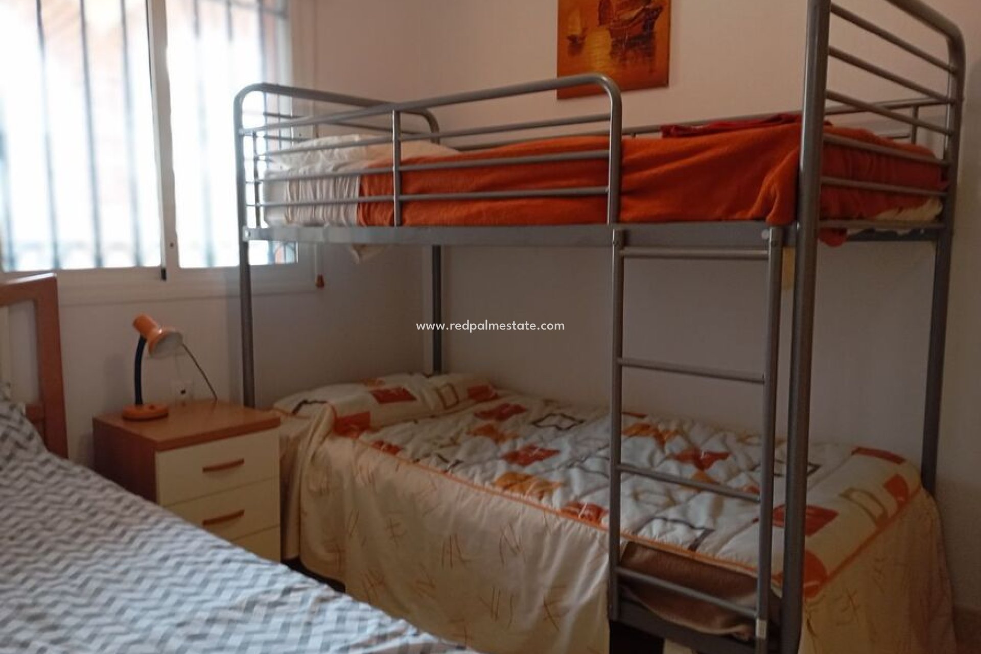 Resale - Apartments -
Daya Vieja - Costa Blanca