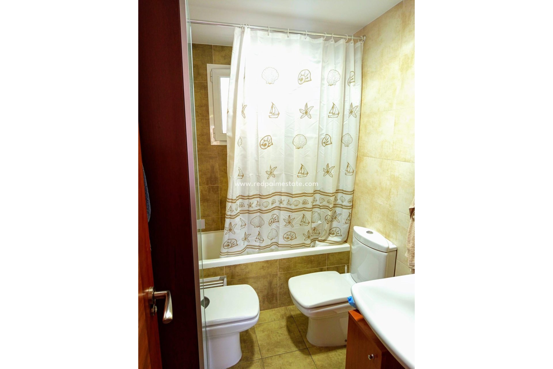 Resale - Apartments -
Denia