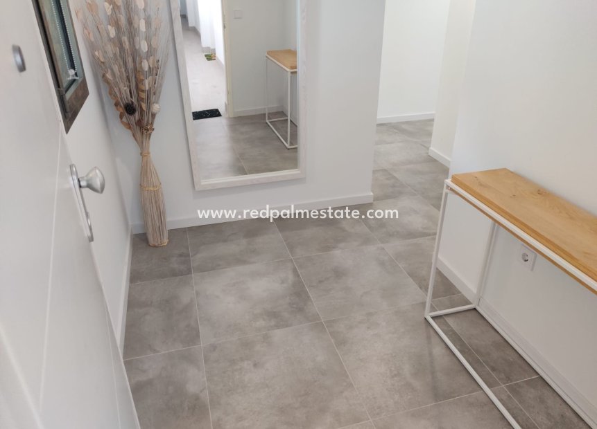 Resale - Apartments -
Finestrat - Costa Blanca