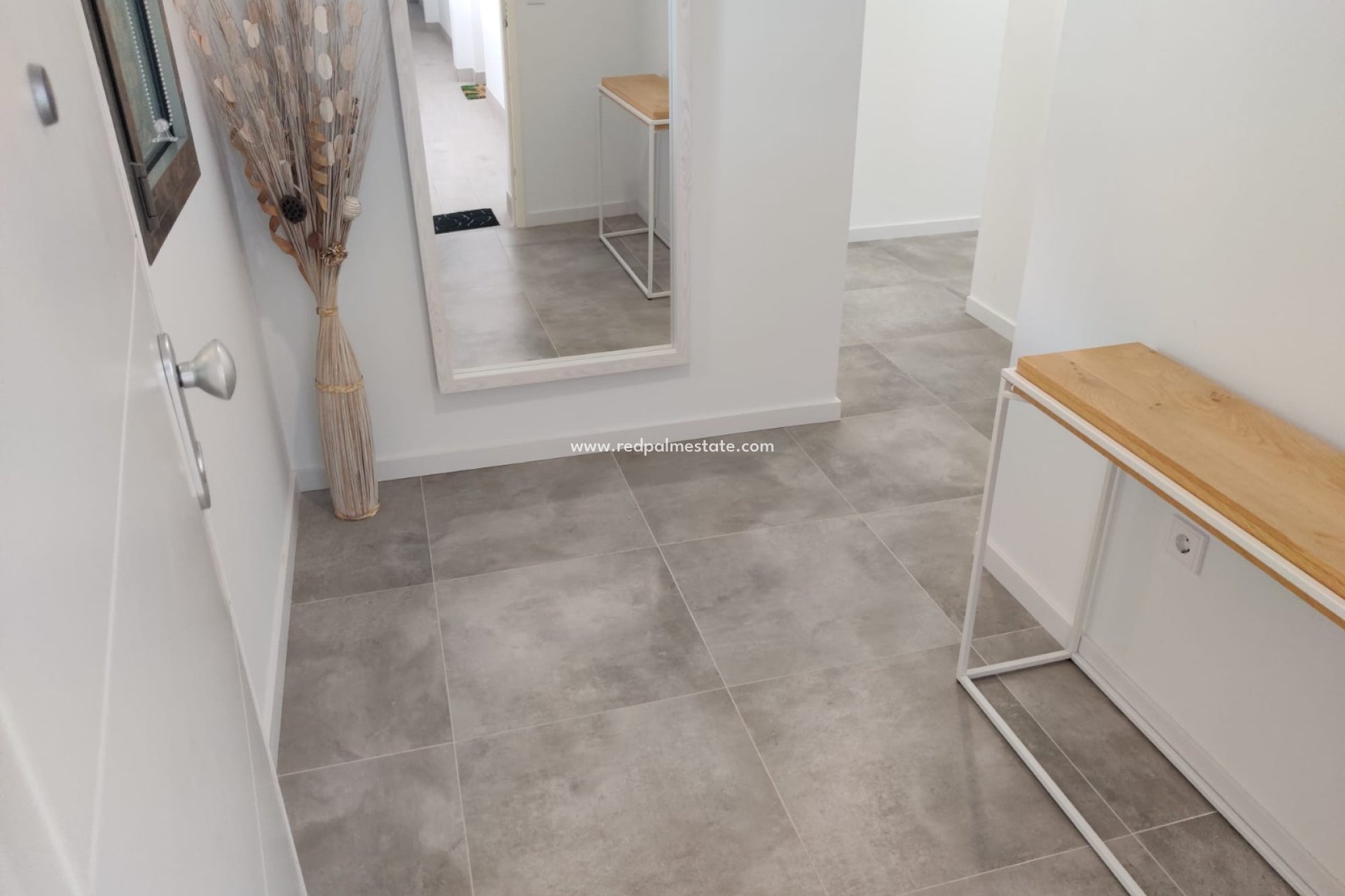 Resale - Apartments -
Finestrat