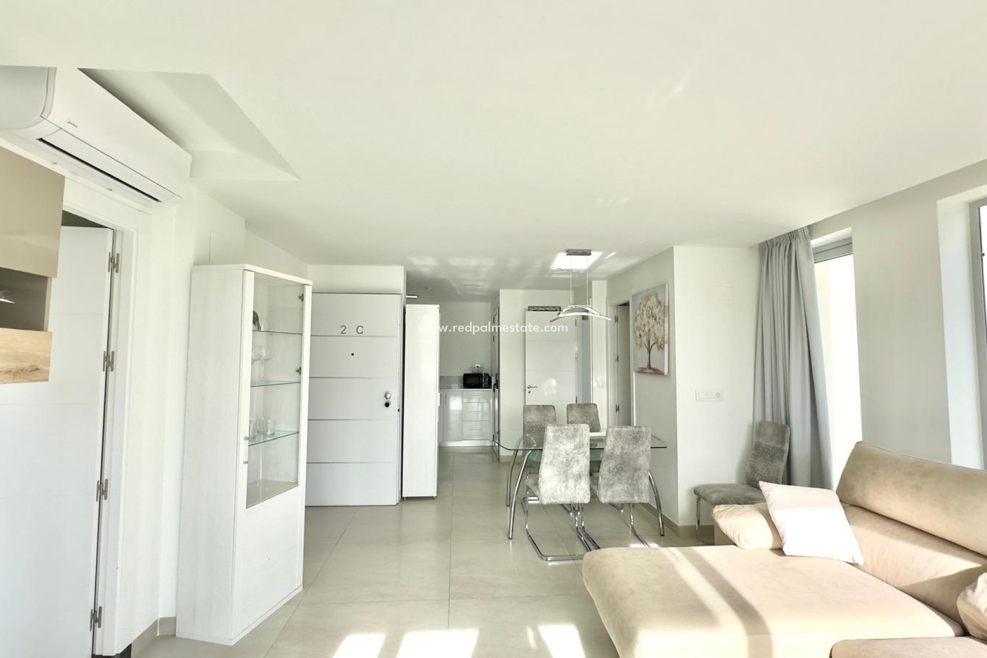 Resale - Apartments -
Finestrat
