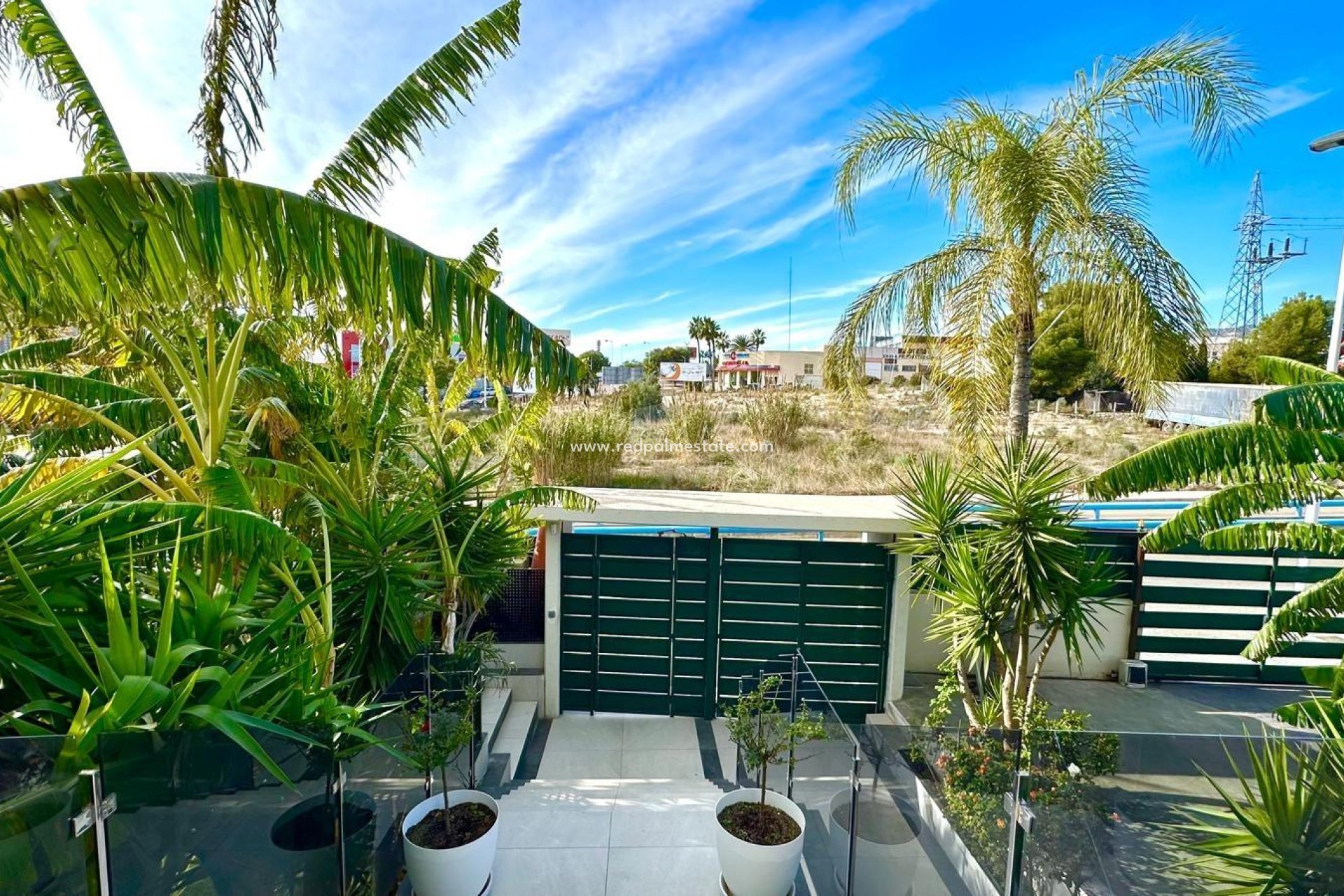 Resale - Apartments -
Finestrat