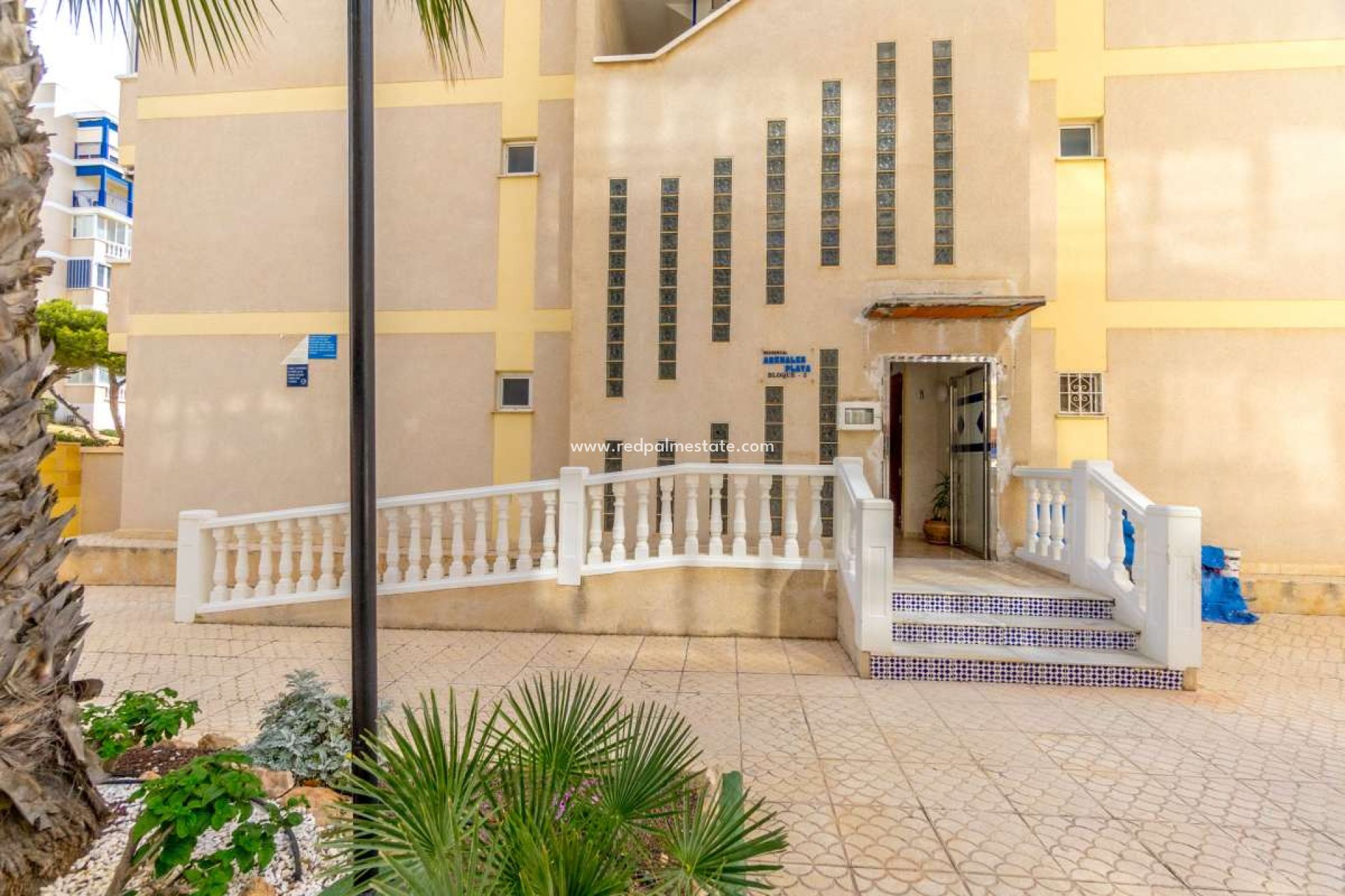 Resale - Apartments -
Gran Alacant - Costa Blanca