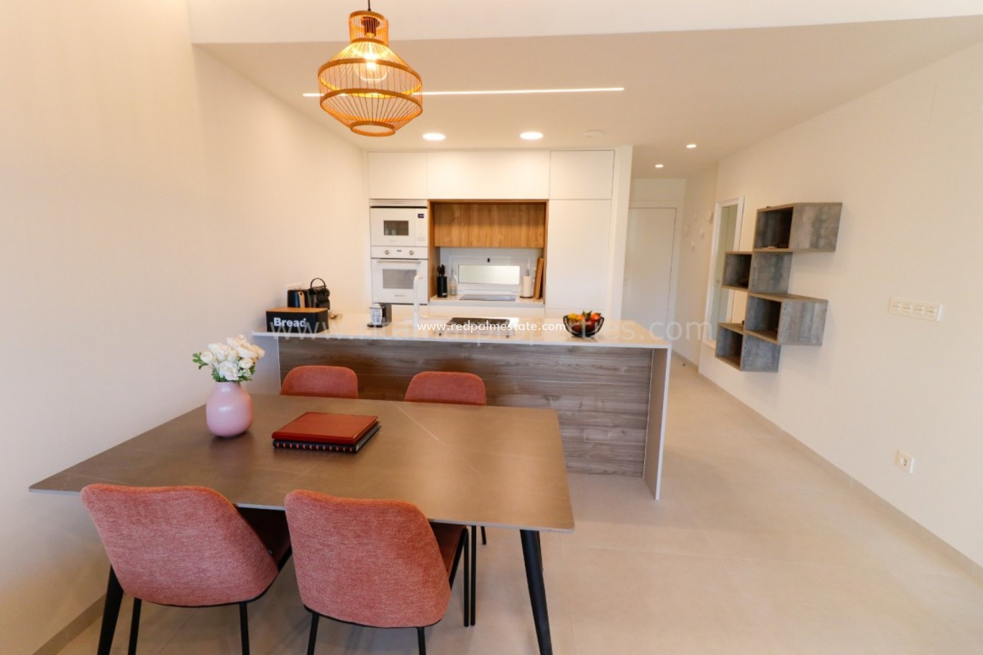 Resale - Apartments -
Guardamar del Segura - El Raso