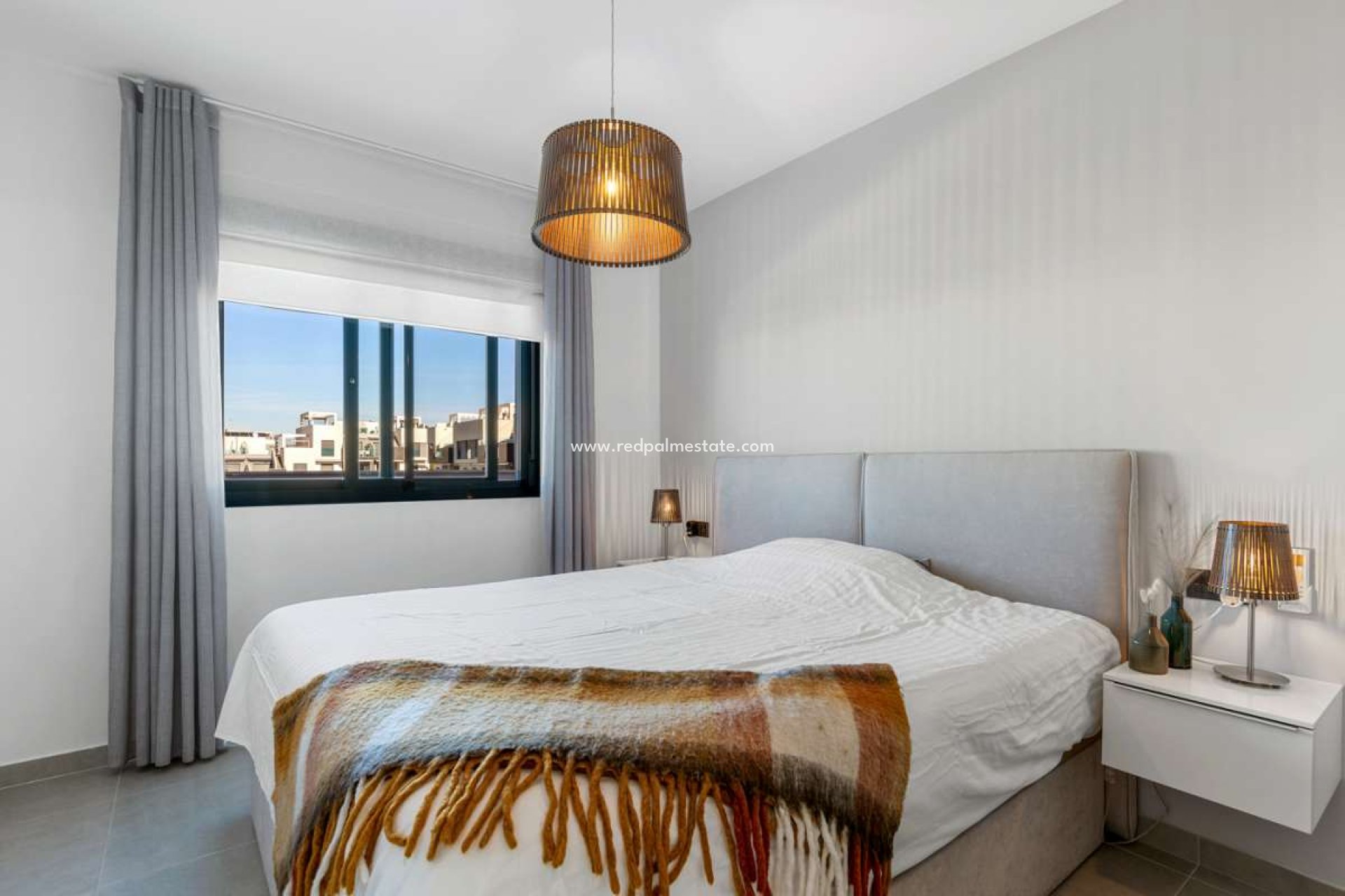 Resale - Apartments -
Guardamar del Segura - El Raso