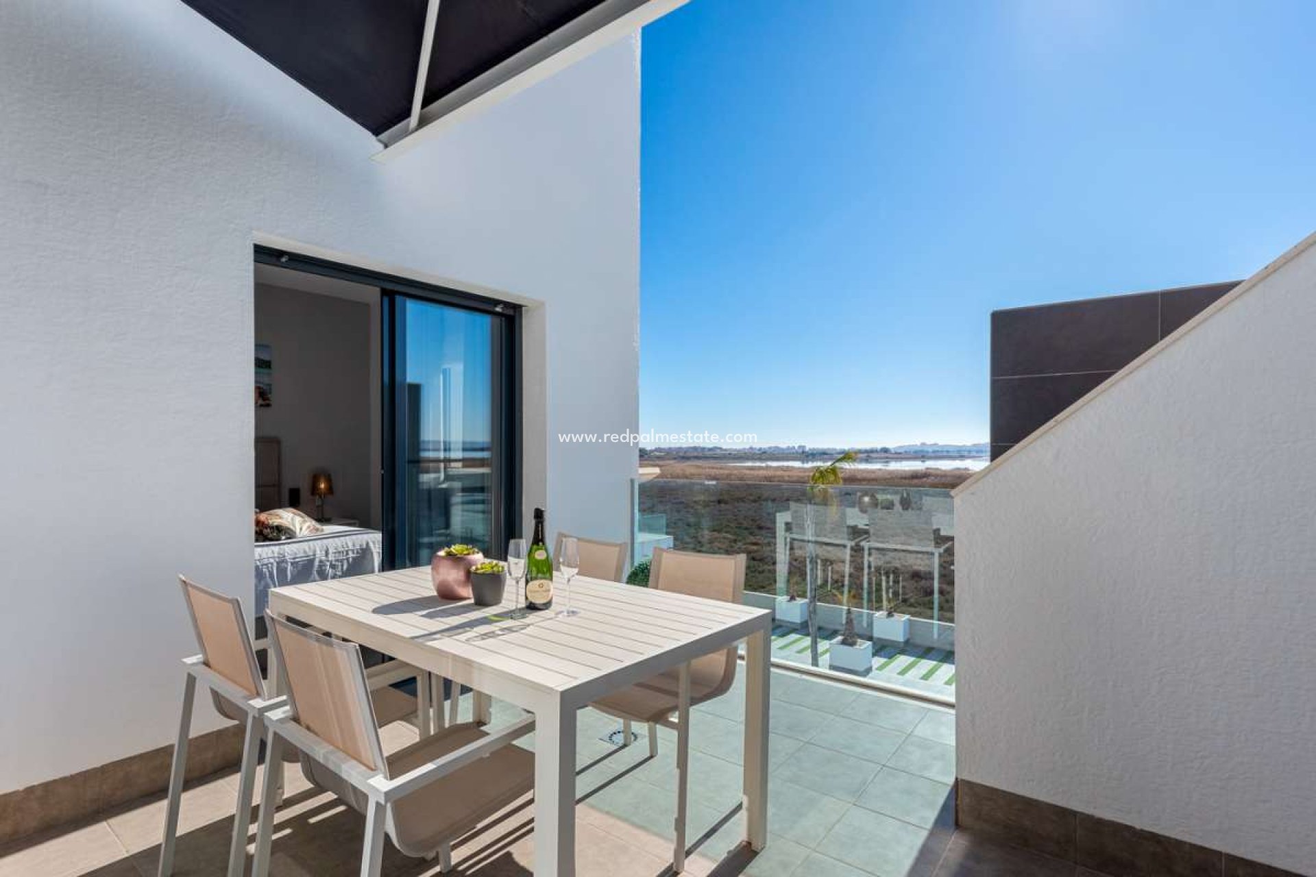 Resale - Apartments -
Guardamar del Segura - El Raso