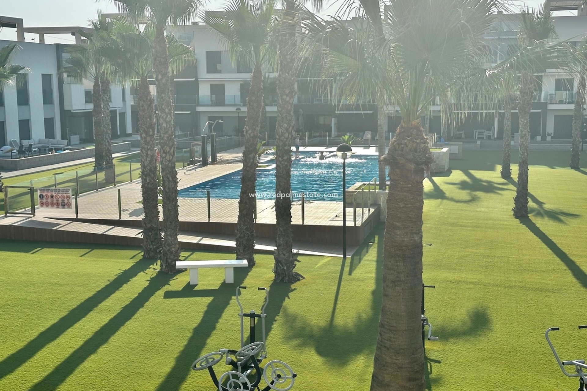 Resale - Apartments -
Guardamar del Segura - El Raso