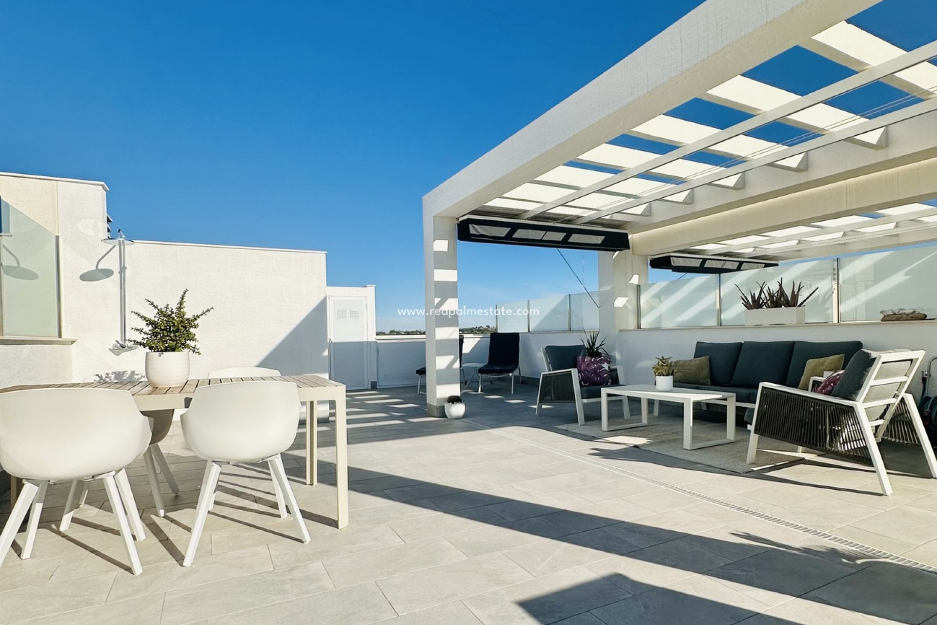 Resale - Apartments -
Guardamar del Segura - El Raso