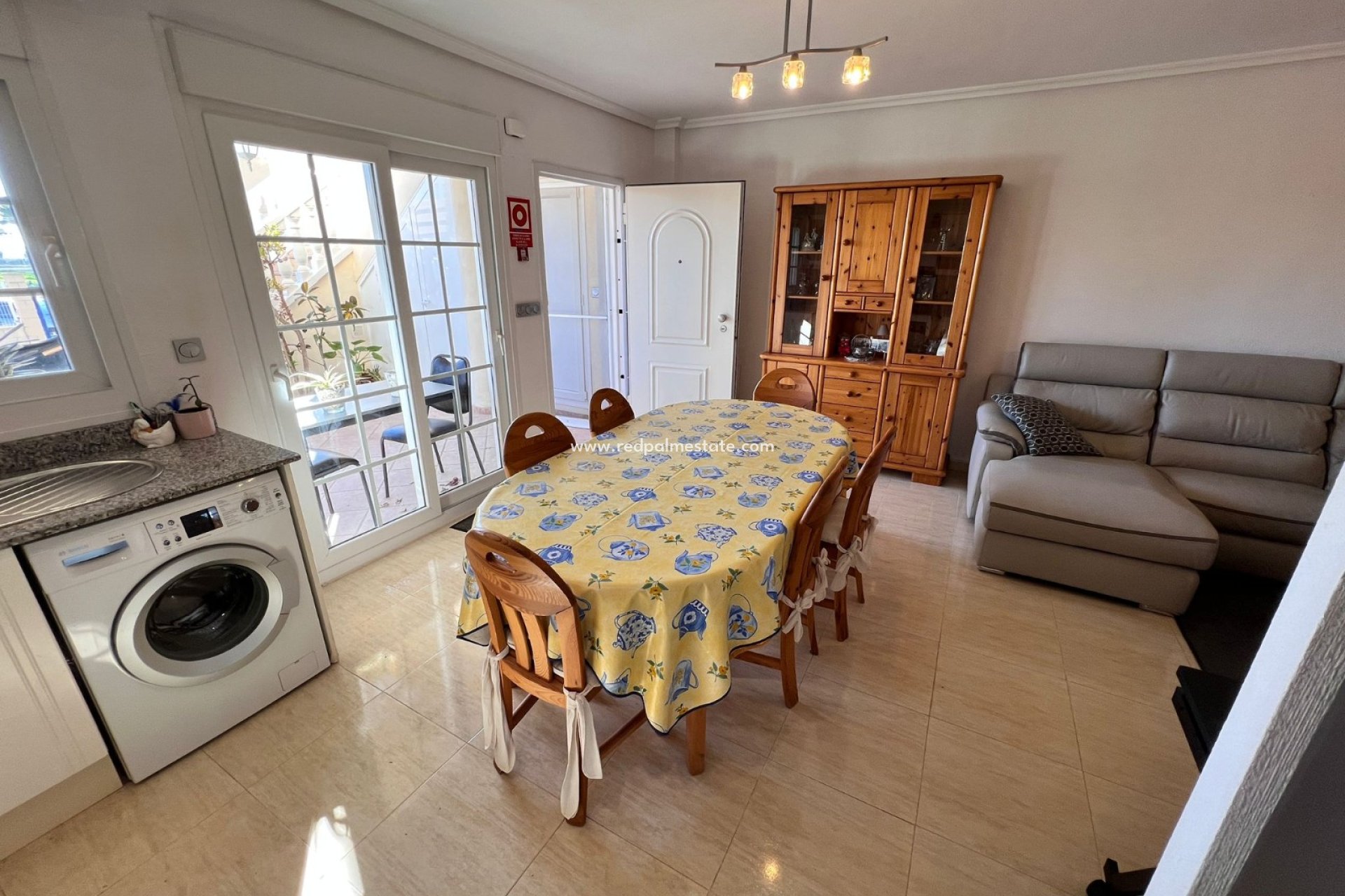 Resale - Apartments -
Guardamar del Segura - El Raso