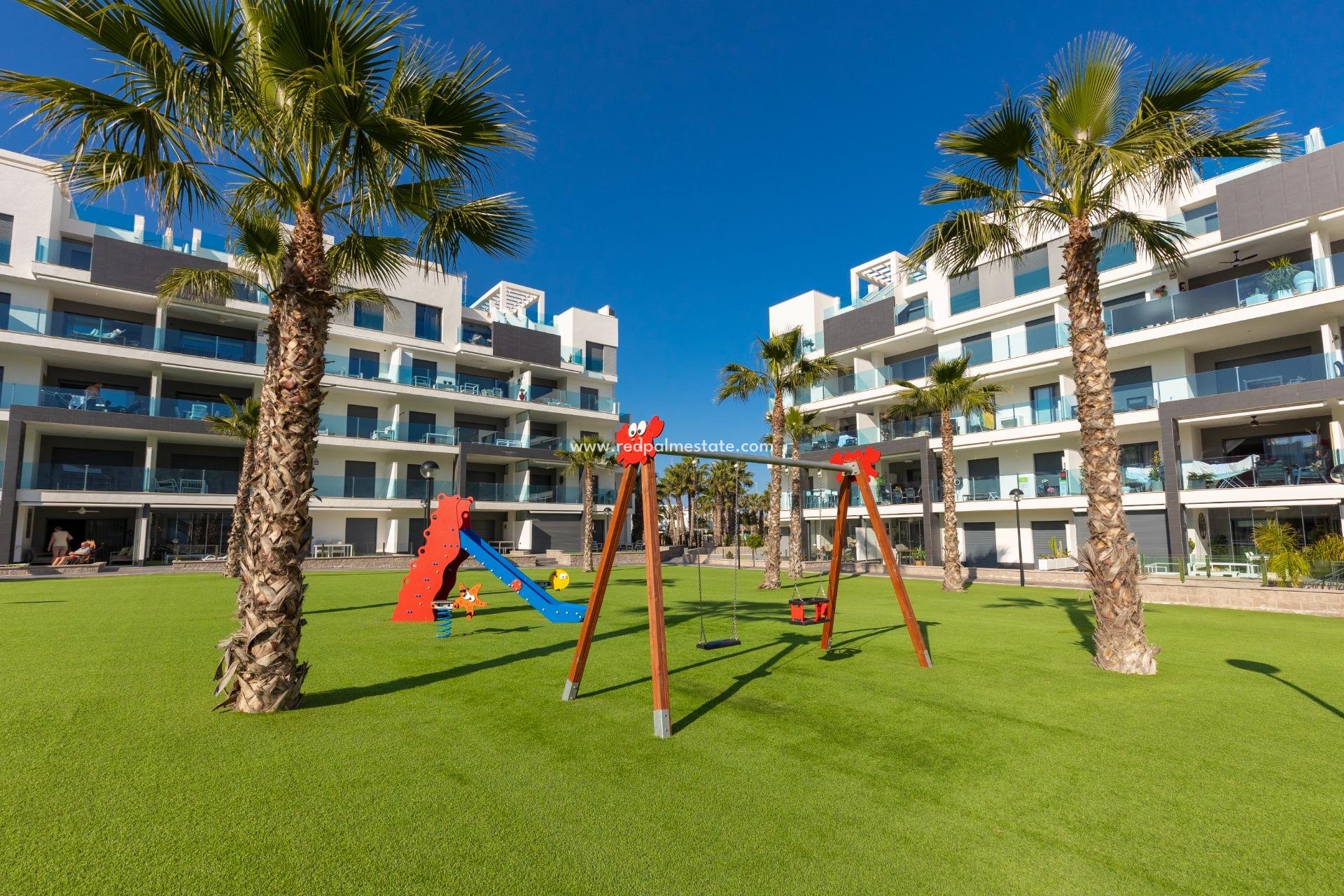 Resale - Apartments -
Guardamar del Segura - El Raso