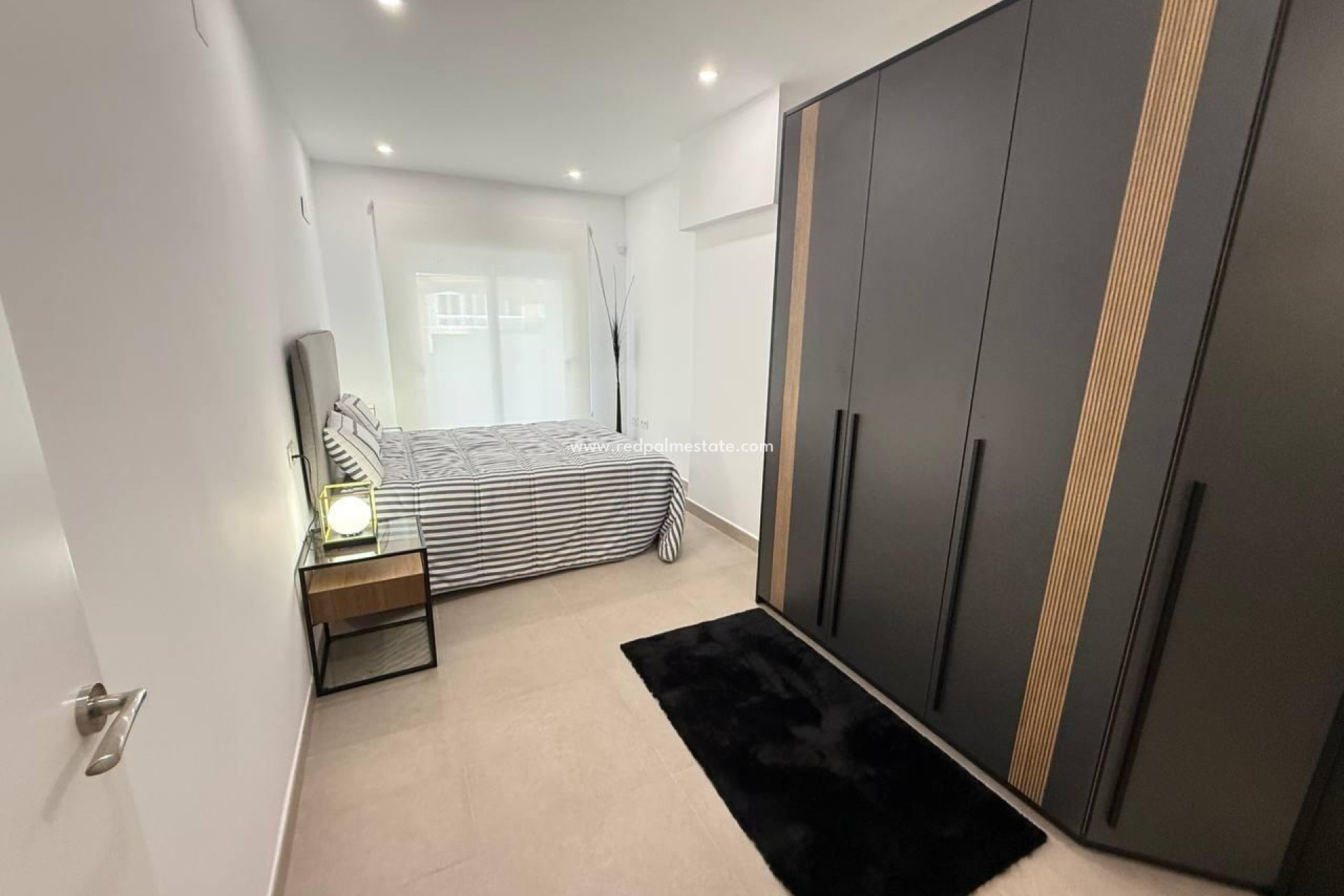 Resale - Apartments -
Guardamar del Segura - Pueblo