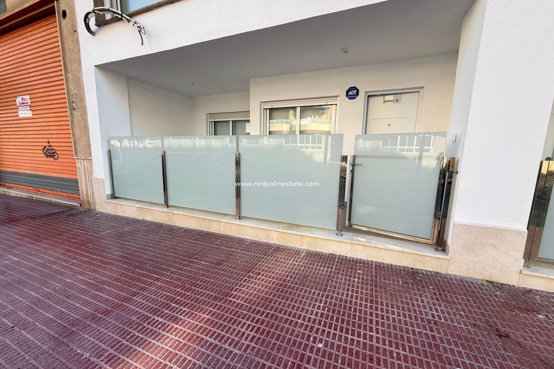 Resale - Apartments -
Guardamar del Segura - Pueblo