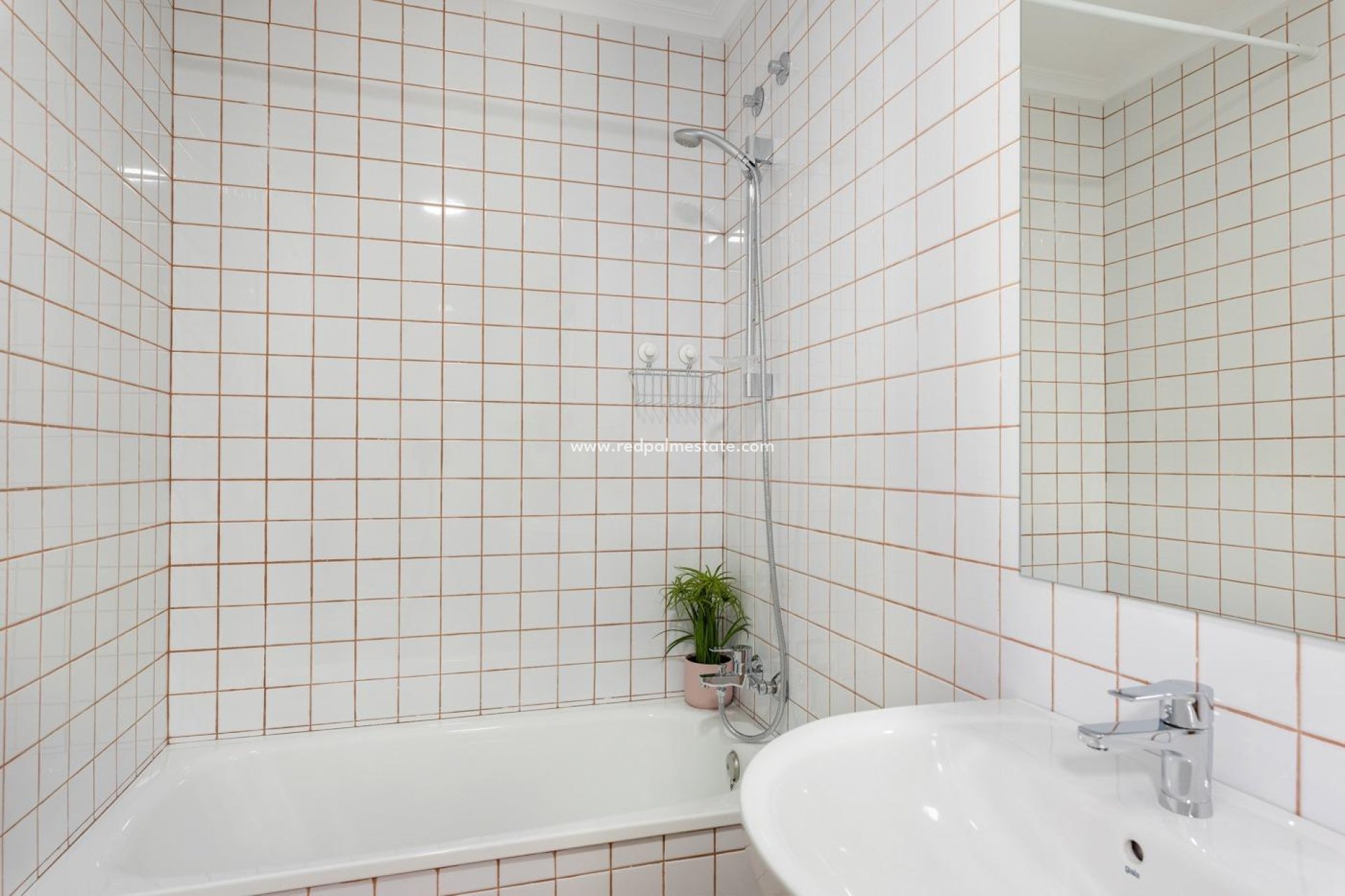 Resale - Apartments -
Guardamar del Segura - Pueblo