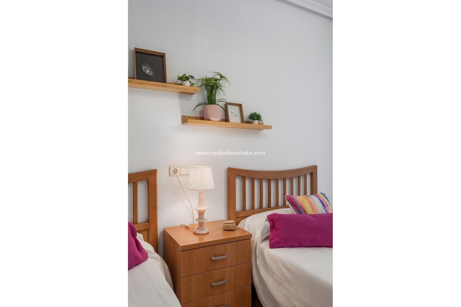 Resale - Apartments -
Guardamar del Segura - Pueblo