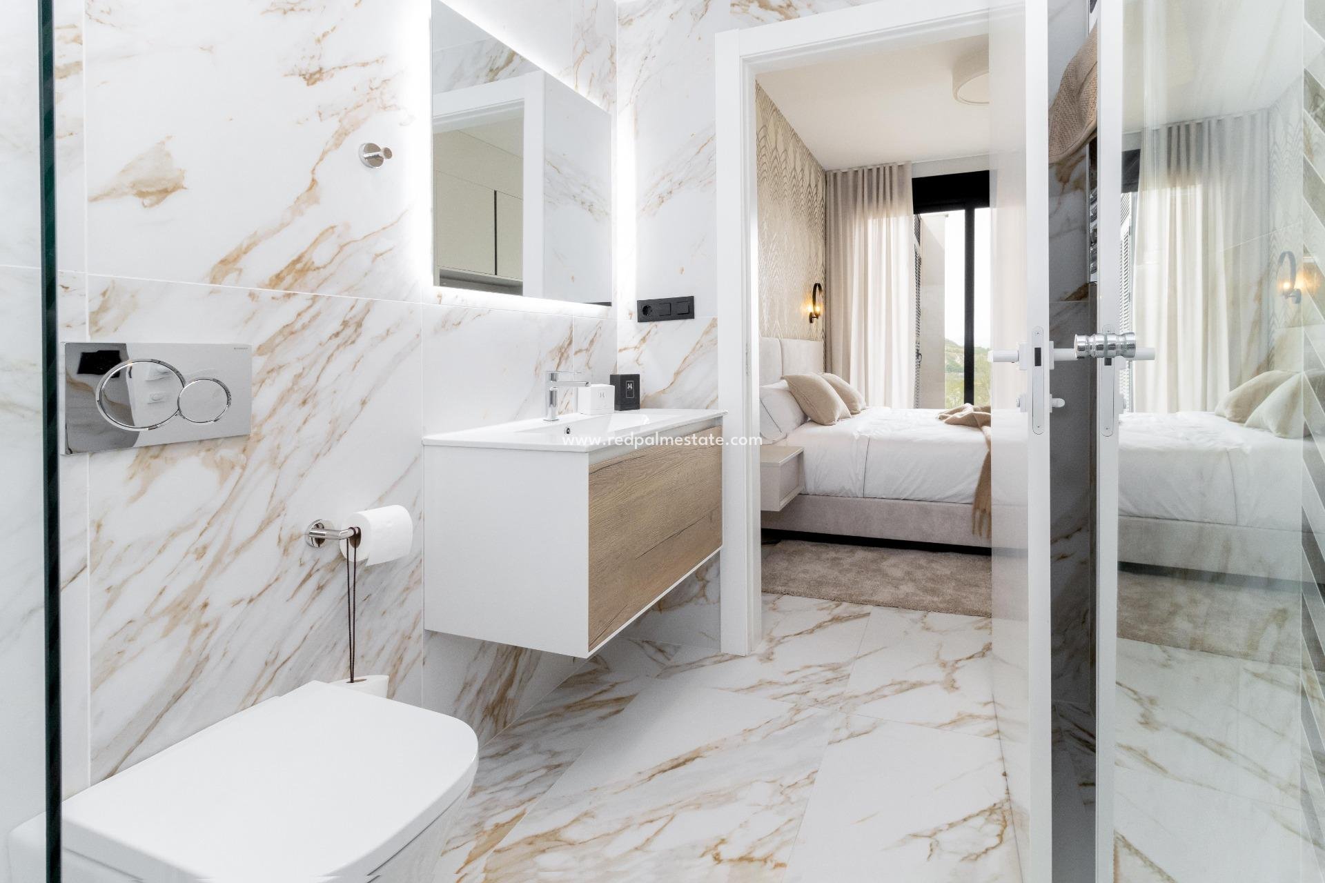 Resale - Apartments -
Guardamar del Segura - Pueblo