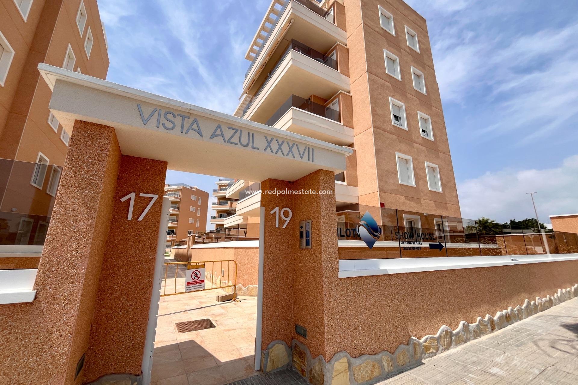 Resale - Apartments -
Guardamar del Segura - Puerto Deportivo