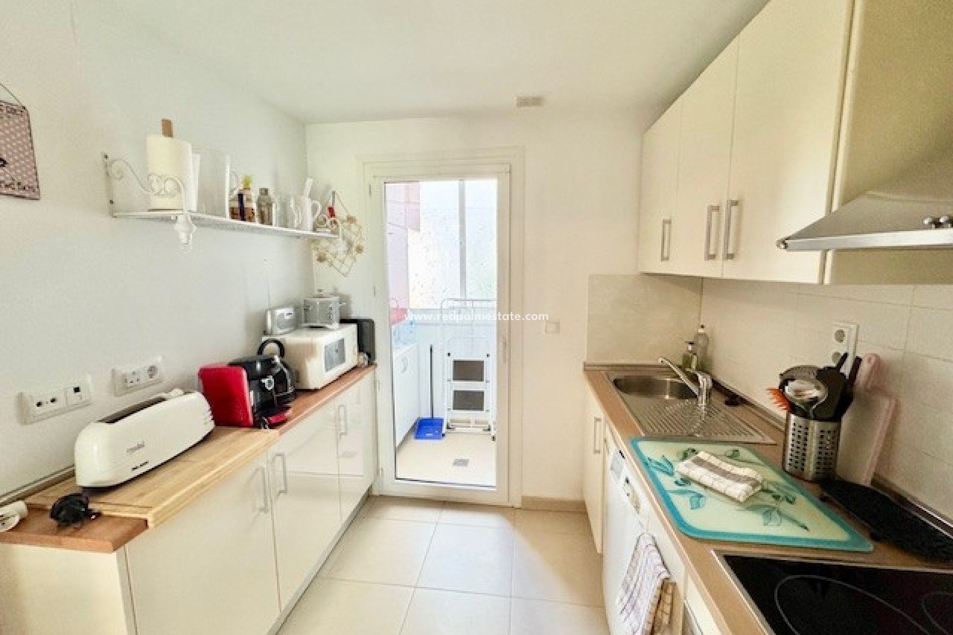 Resale - Apartments -
Hacienda Riquelme Golf Resort - Inland