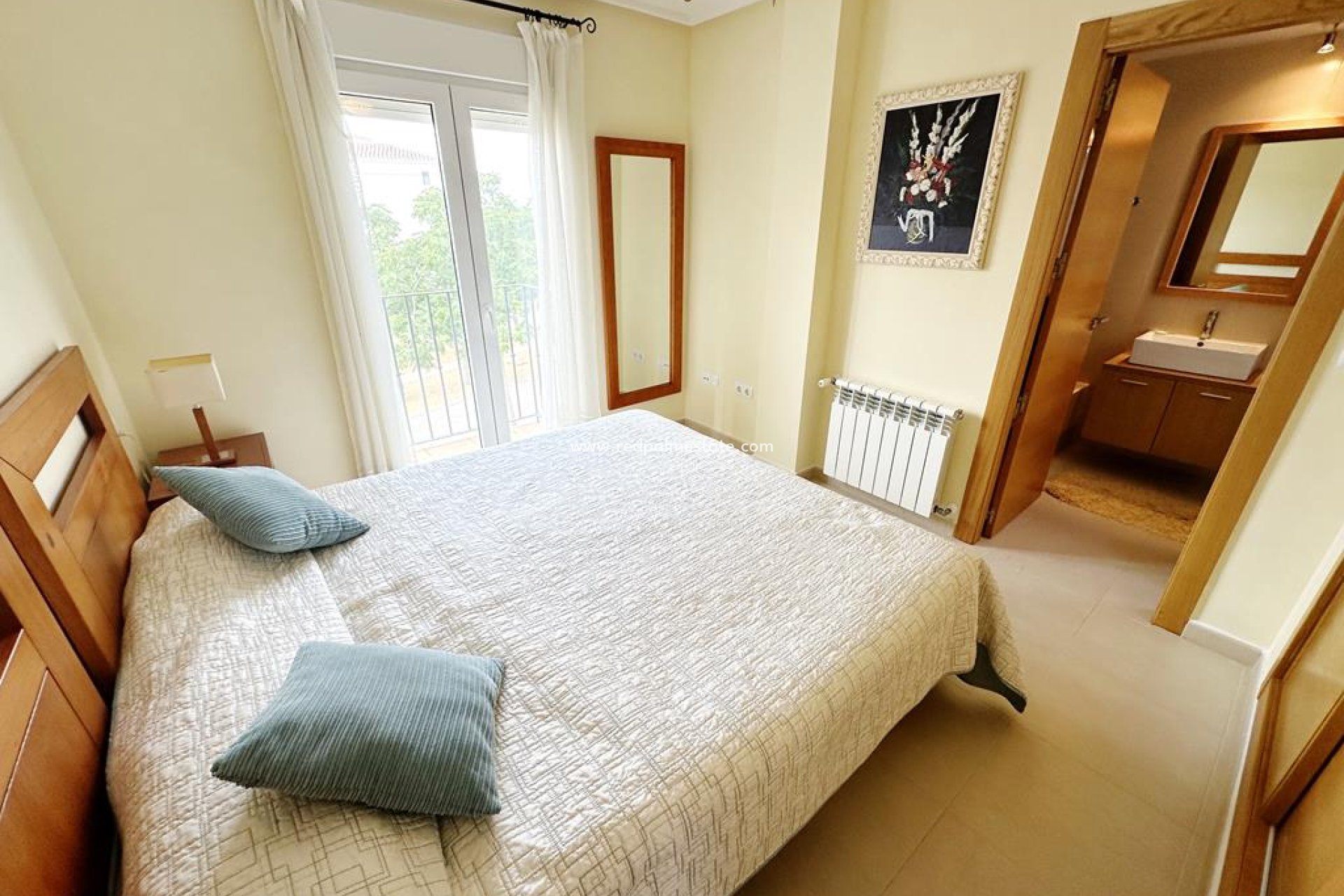 Resale - Apartments -
Hacienda Riquelme Golf Resort - Inland