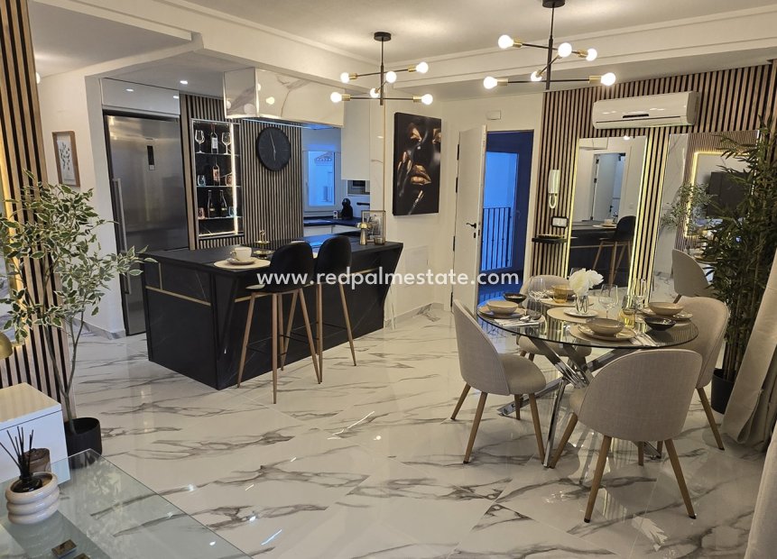 Resale - Apartments -
Hacienda Riquelme Golf Resort - Inland