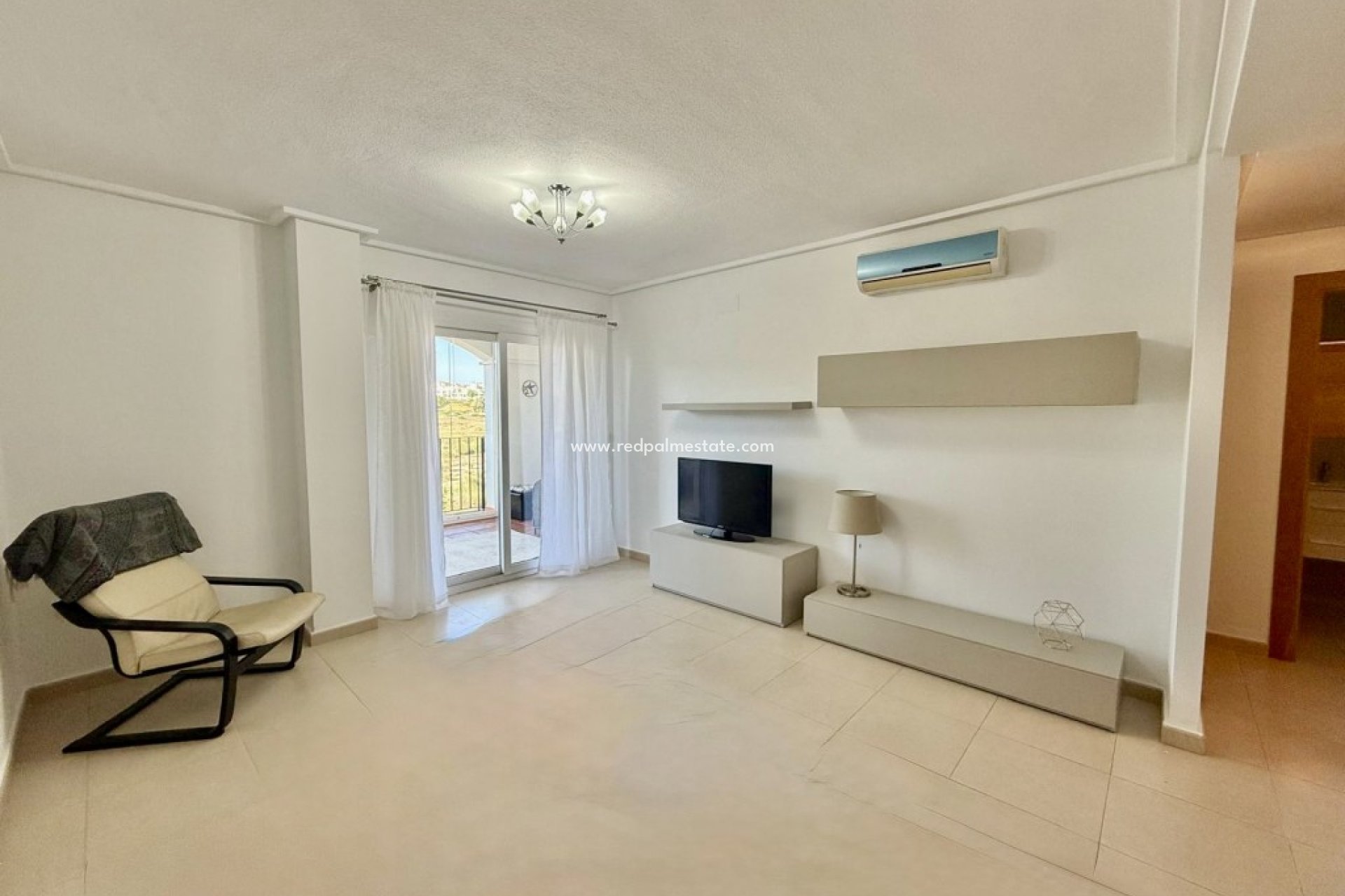 Resale - Apartments -
Hacienda Riquelme Golf Resort - Inland