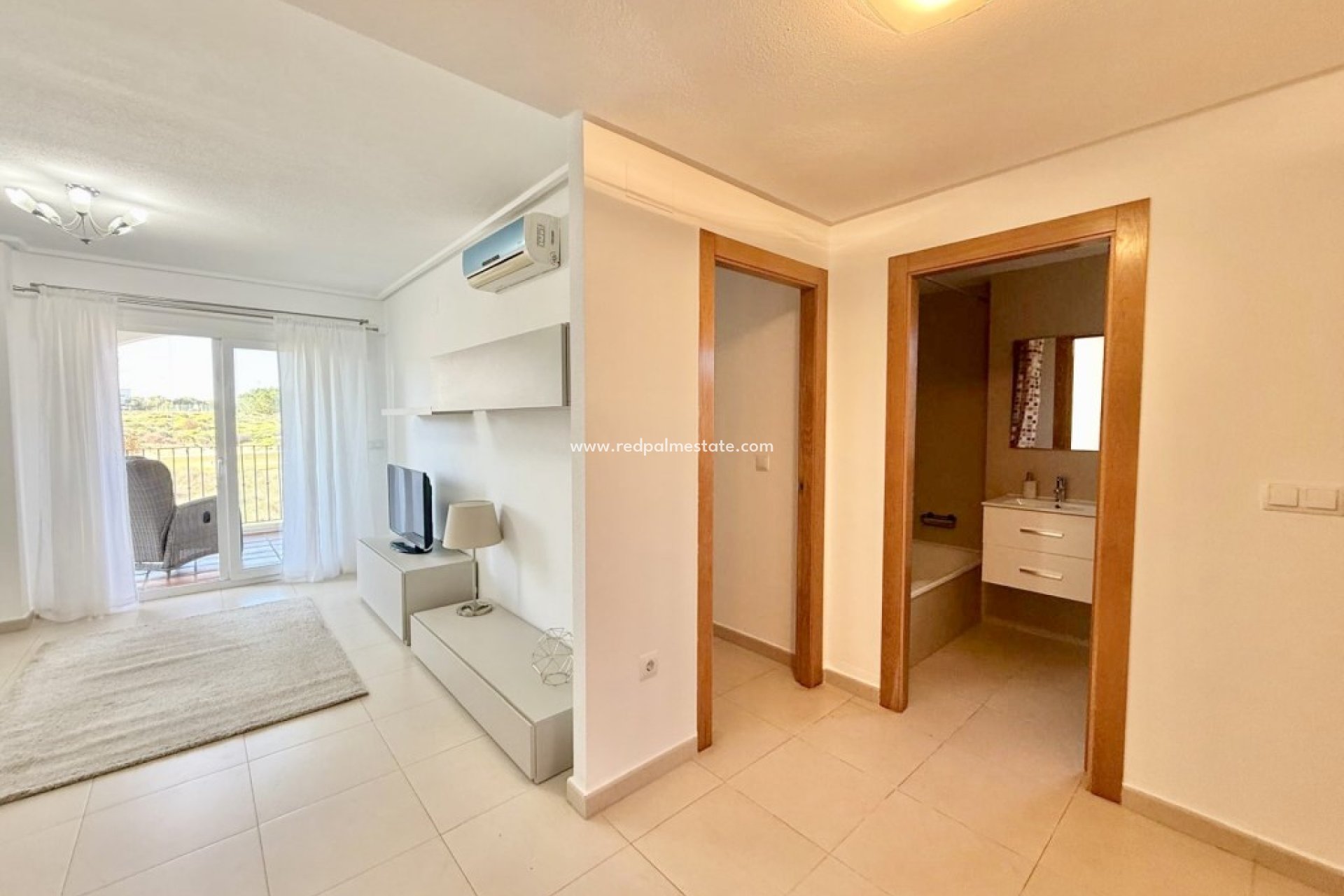 Resale - Apartments -
Hacienda Riquelme Golf Resort - Inland