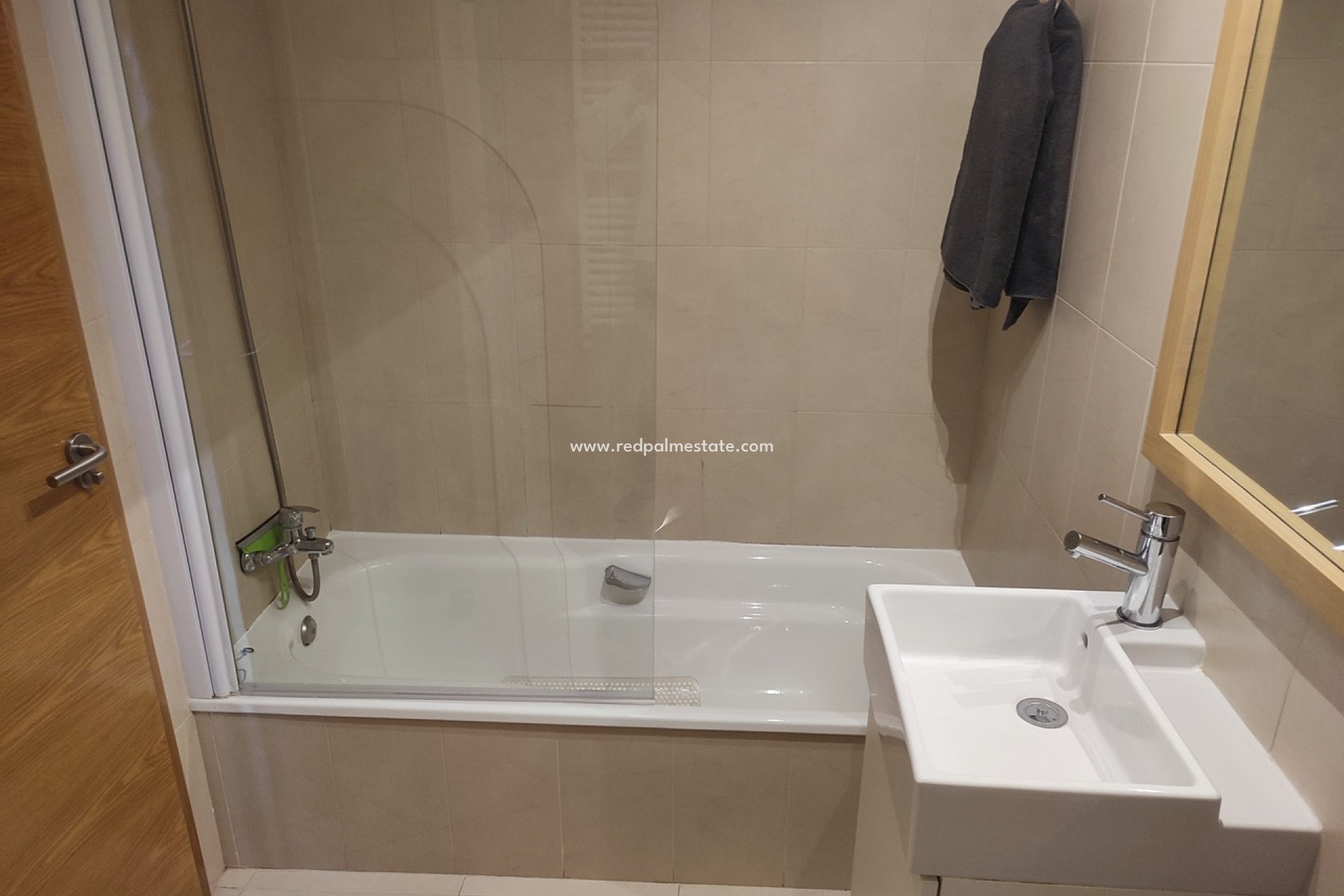 Resale - Apartments -
Hacienda Riquelme Golf Resort - Inland