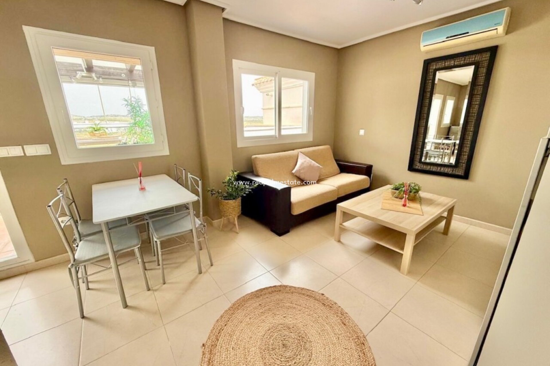 Resale - Apartments -
Hacienda Riquelme Golf Resort - Inland