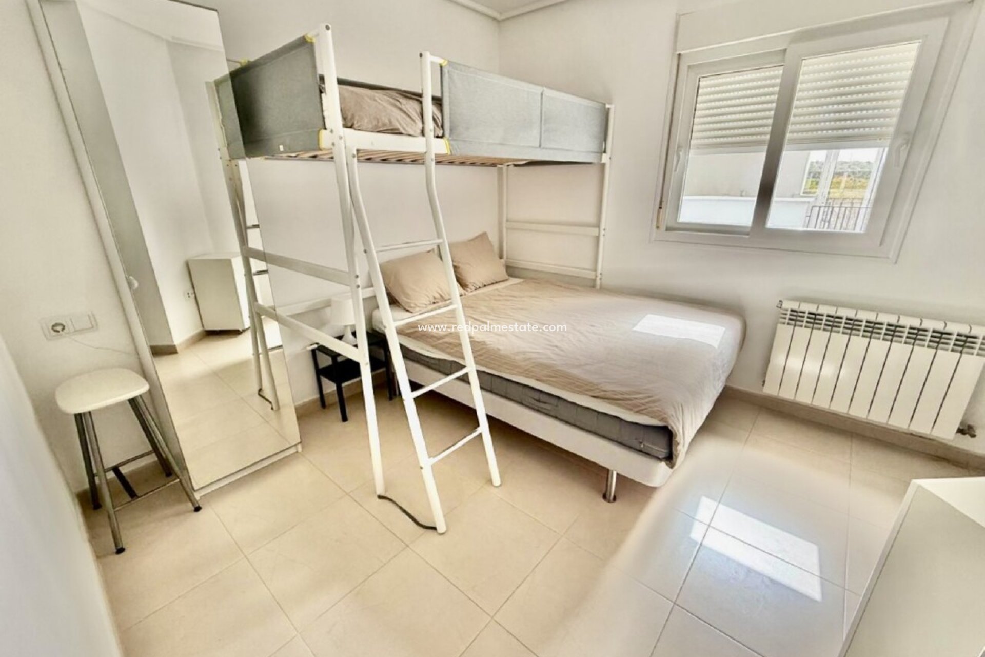 Resale - Apartments -
Hacienda Riquelme Golf Resort - Inland