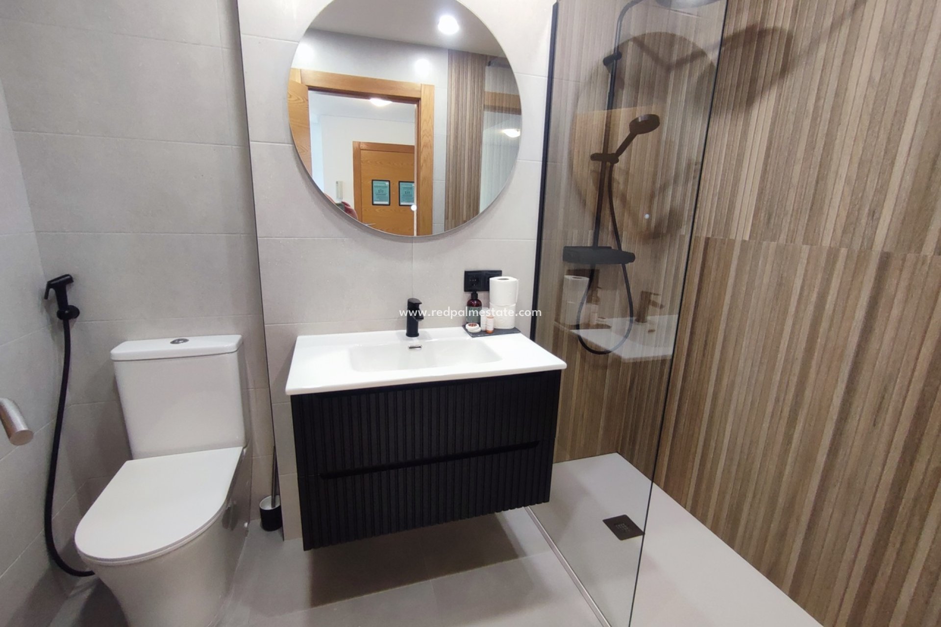 Resale - Apartments -
Hacienda Riquelme Golf Resort - Inland