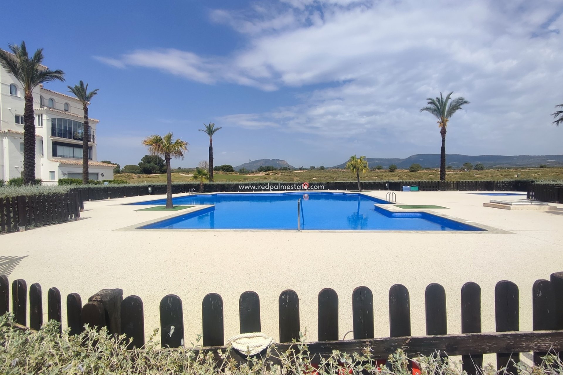 Resale - Apartments -
Hacienda Riquelme Golf Resort - Inland