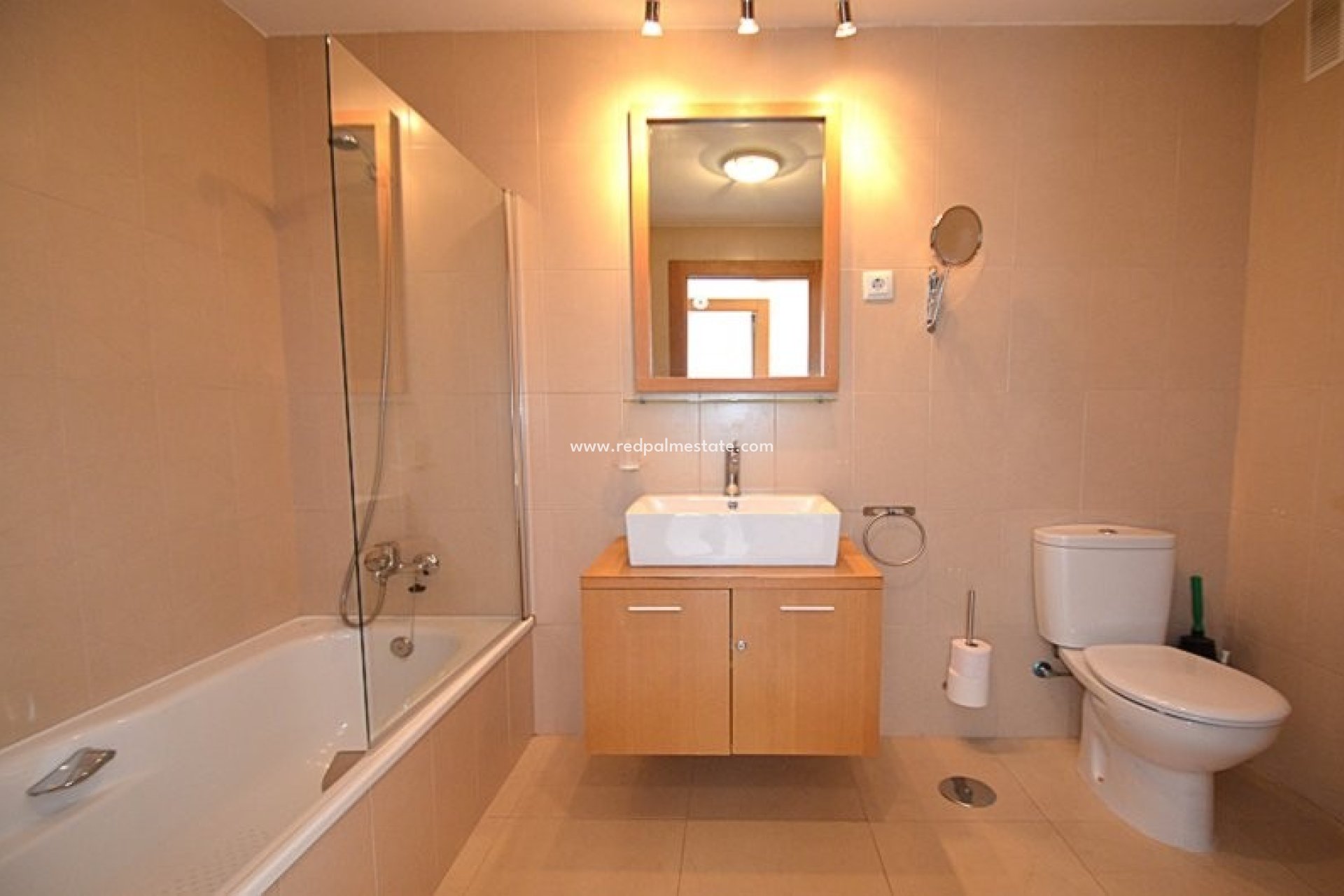 Resale - Apartments -
Hacienda Riquelme Golf Resort