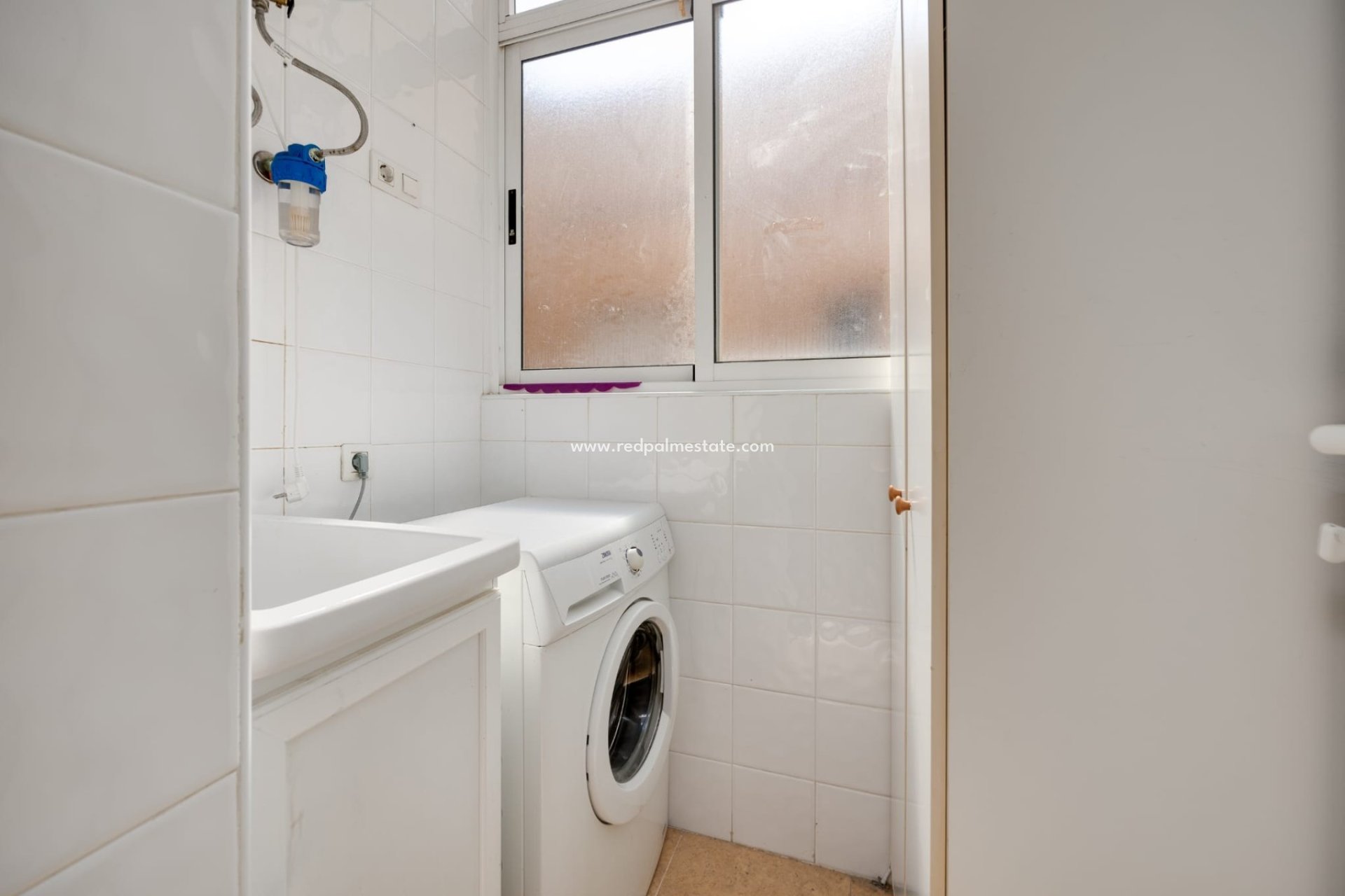 Resale - Apartments -
Jacarilla - Inland